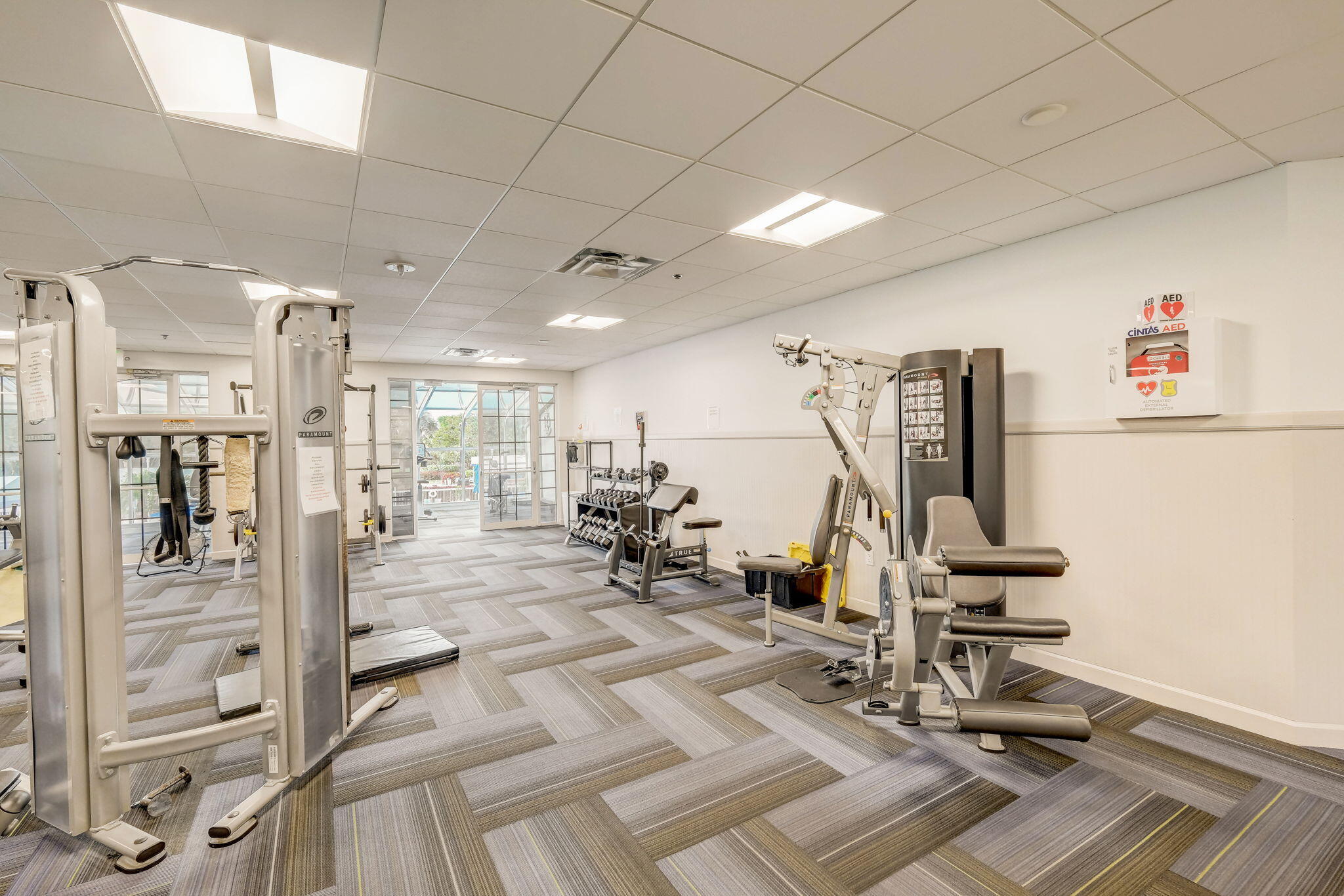 Giardino Village, Platina