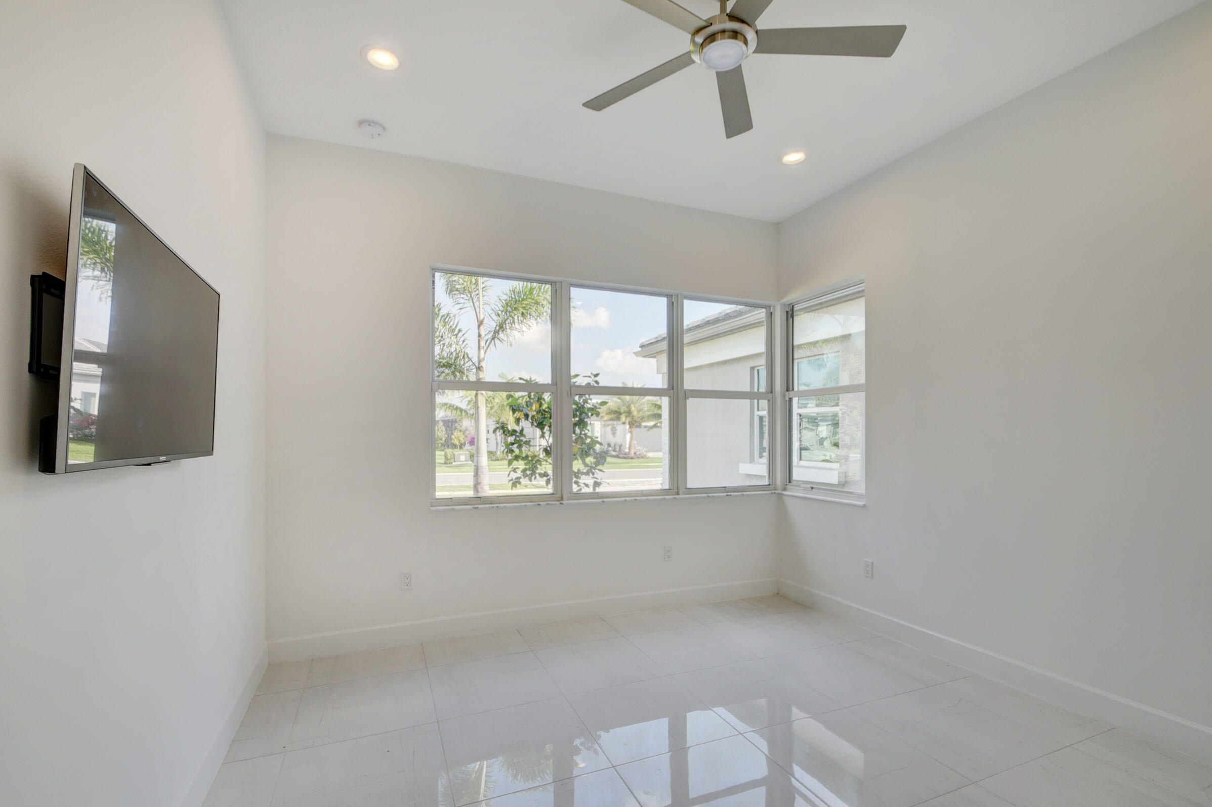 12832 Veneto Springs Drive