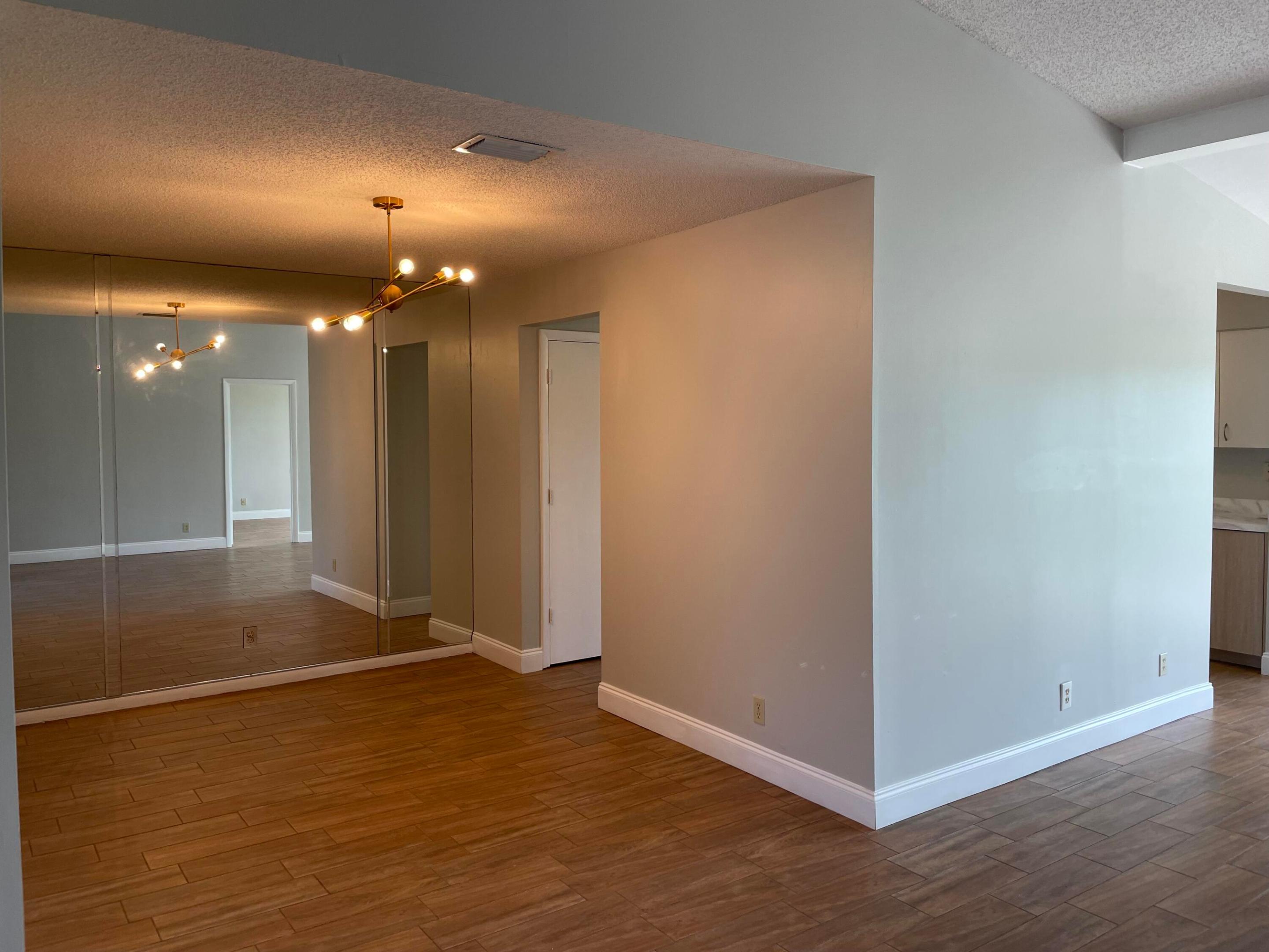 2930 SW Westlake Circle 2930