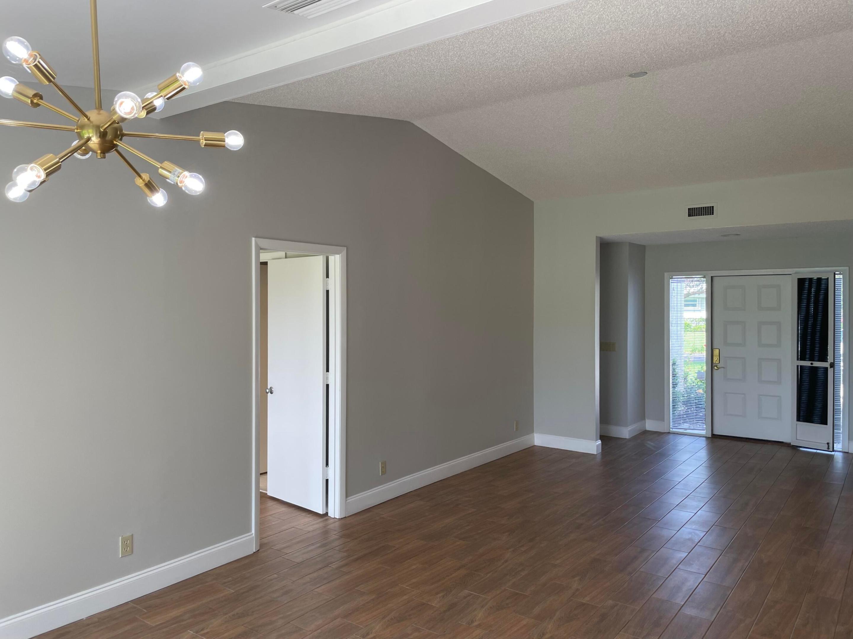 2930 SW Westlake Circle 2930