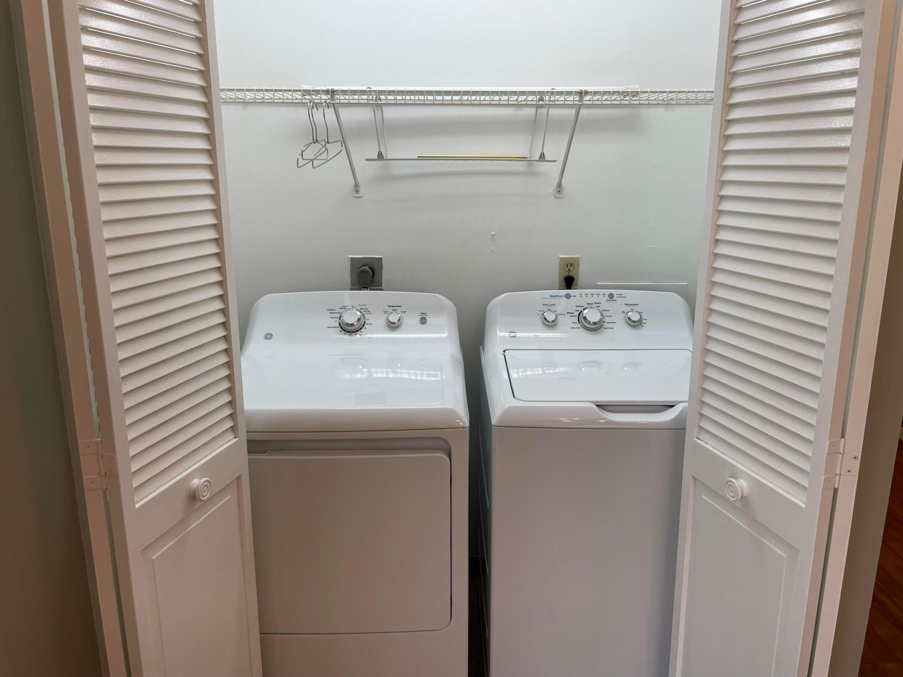 2930 SW Westlake Circle 2930