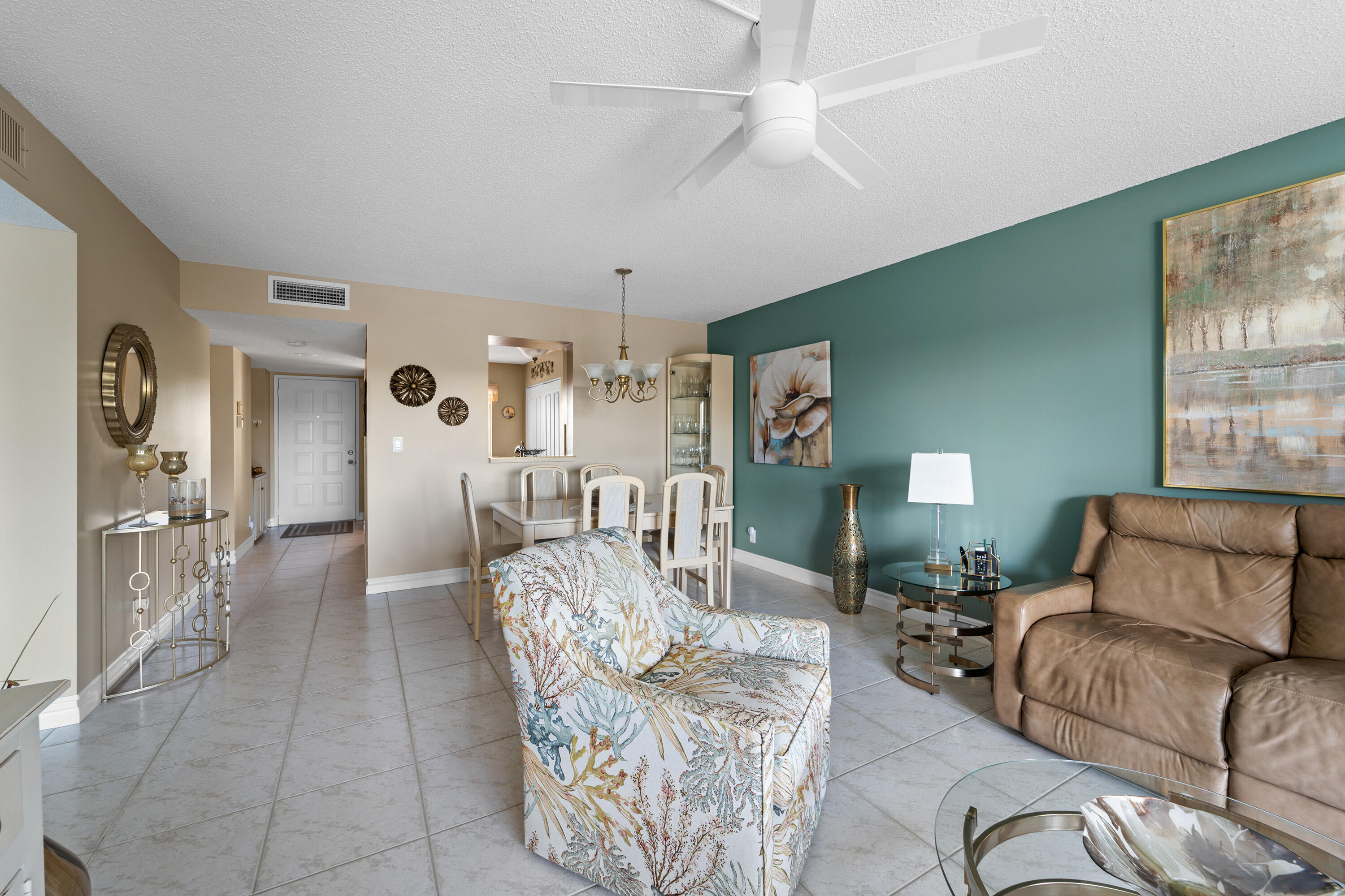 7192 Huntington Lane 306