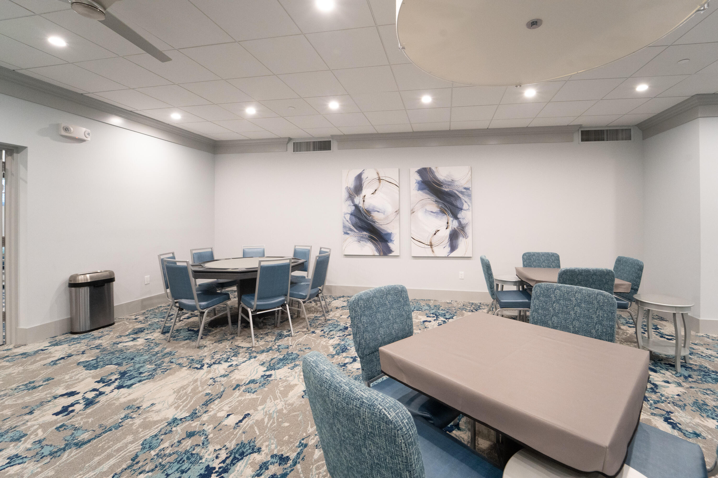 7192 Huntington Lane 306