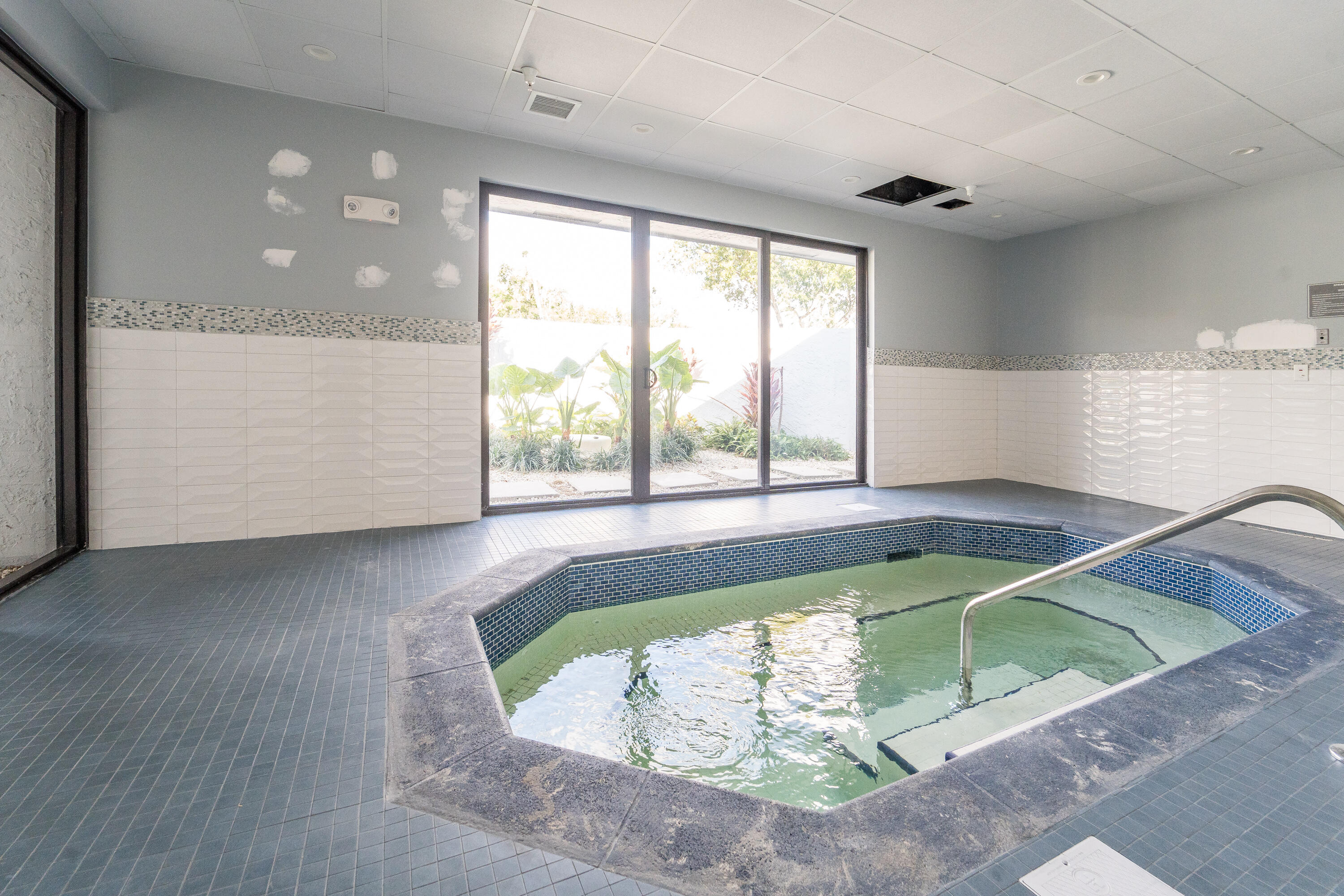 7192 Huntington Lane 306