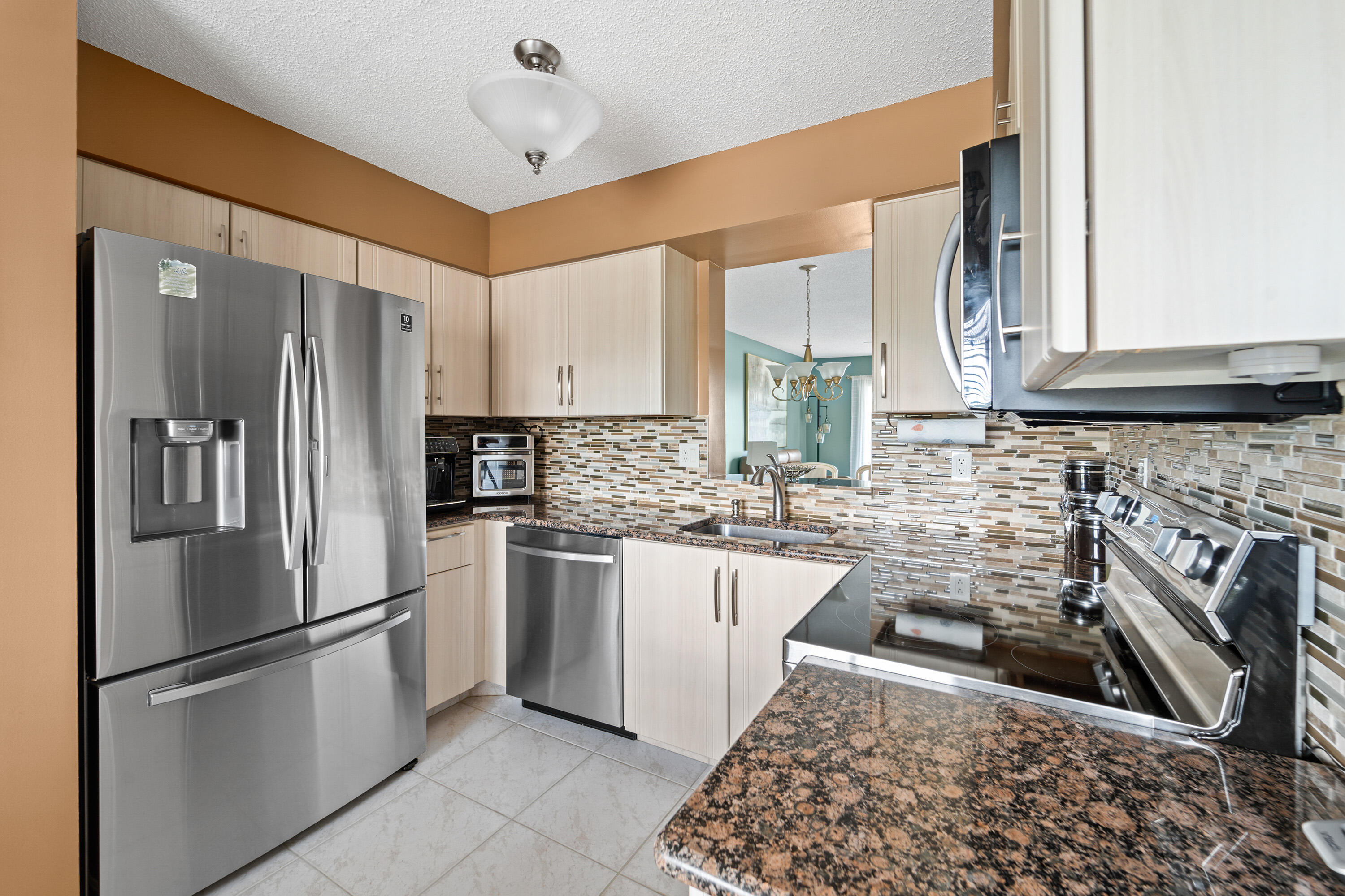 7192 Huntington Lane 306