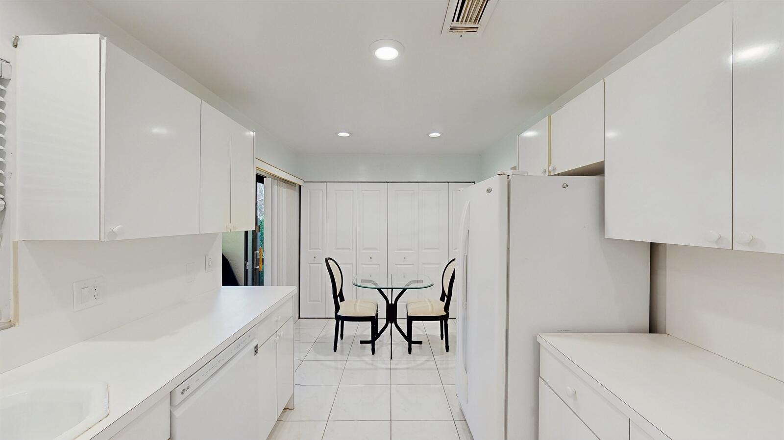 21716 Tall Palm Circle 6-B