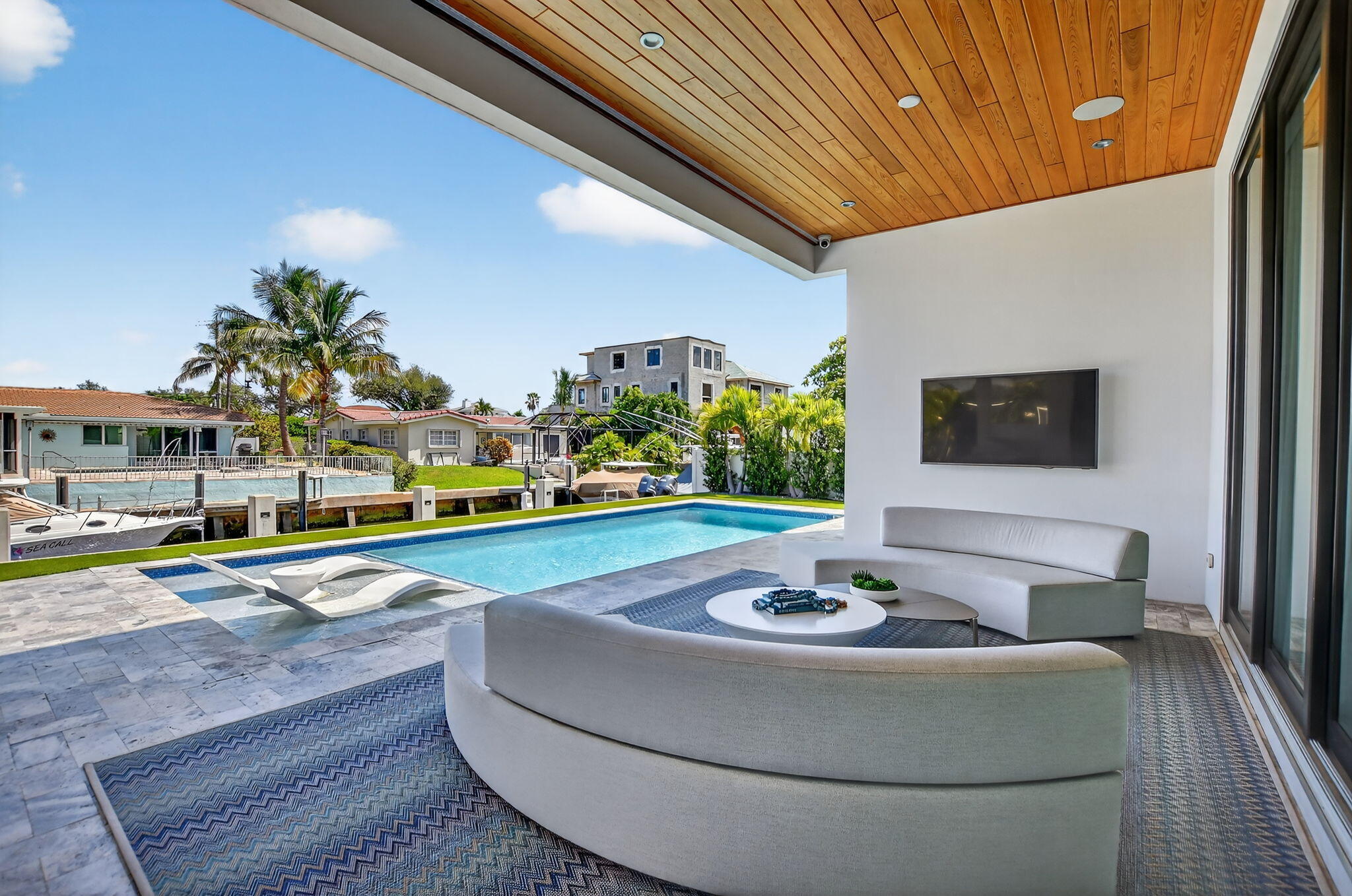 725 NE 71st Street
