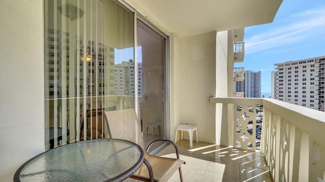 1825 S Ocean Dr Drive 908