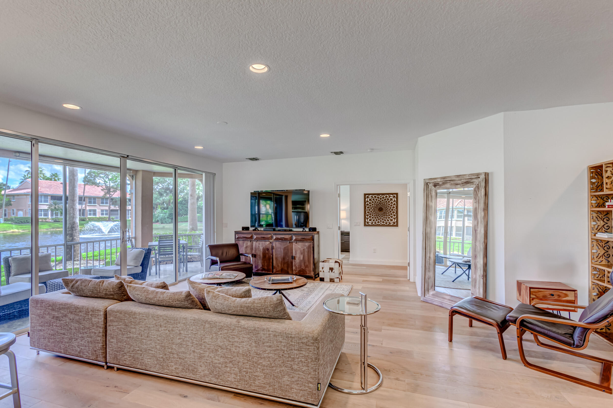 156 Legendary Circle