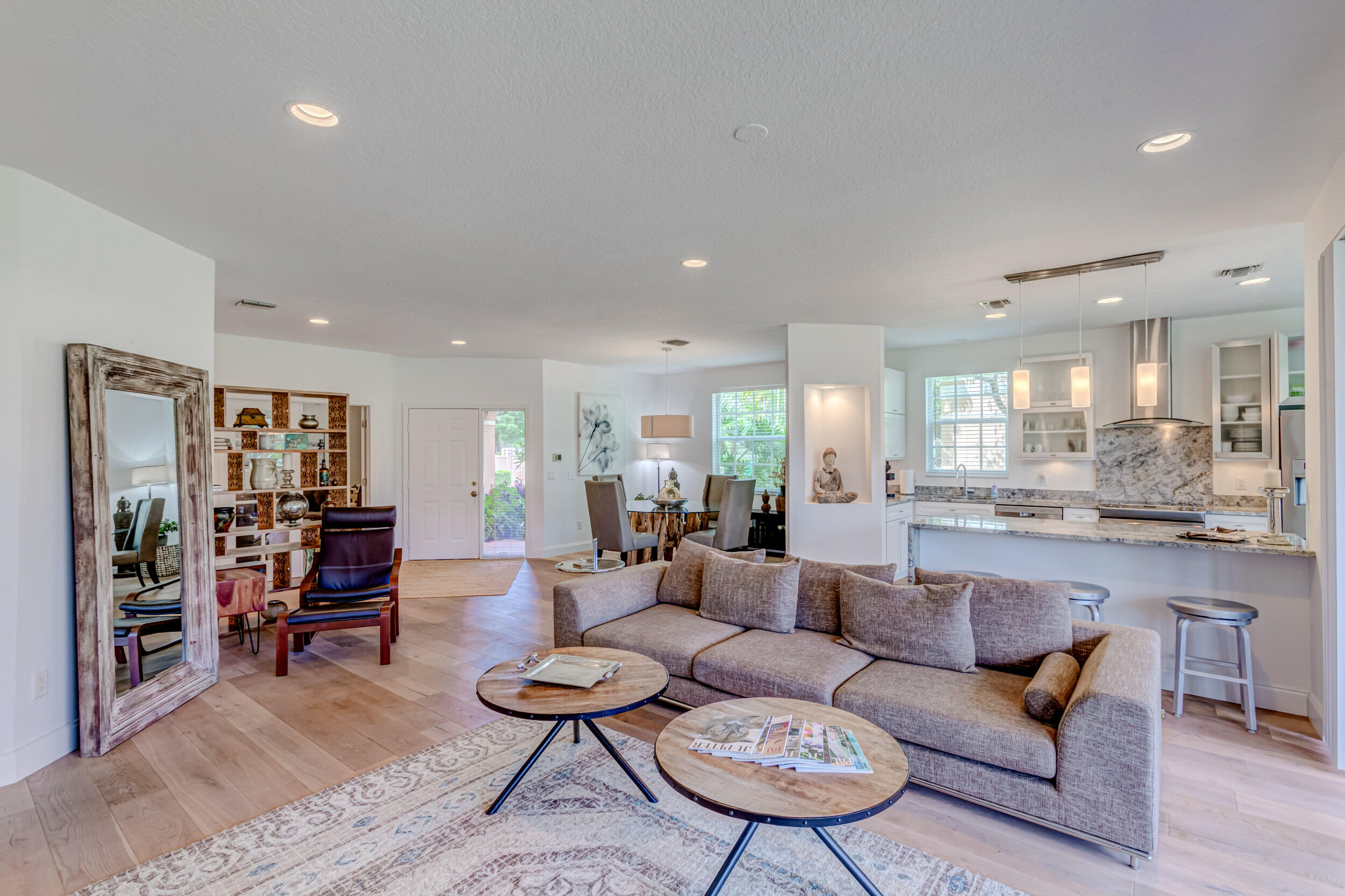 156 Legendary Circle