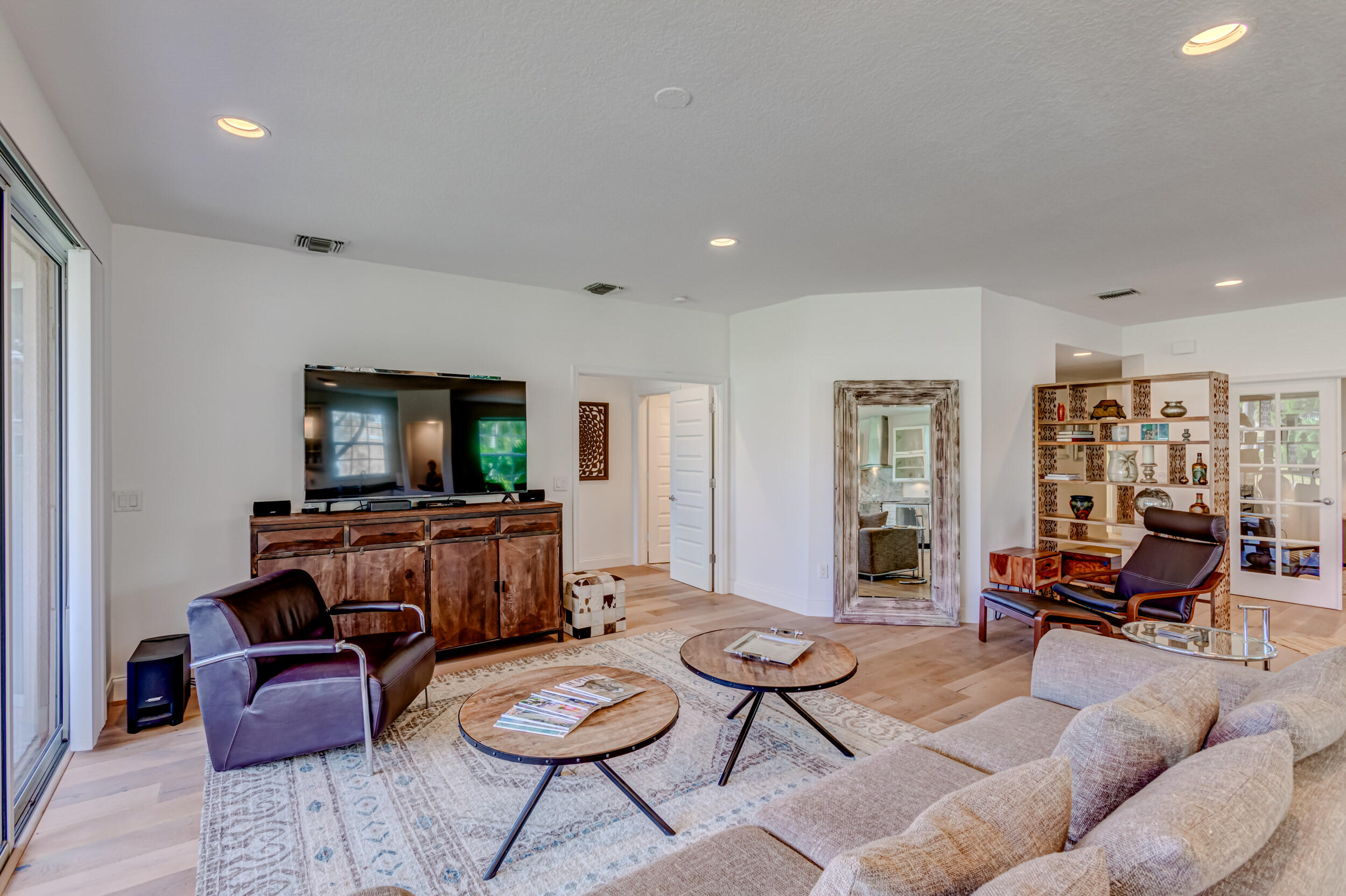 156 Legendary Circle