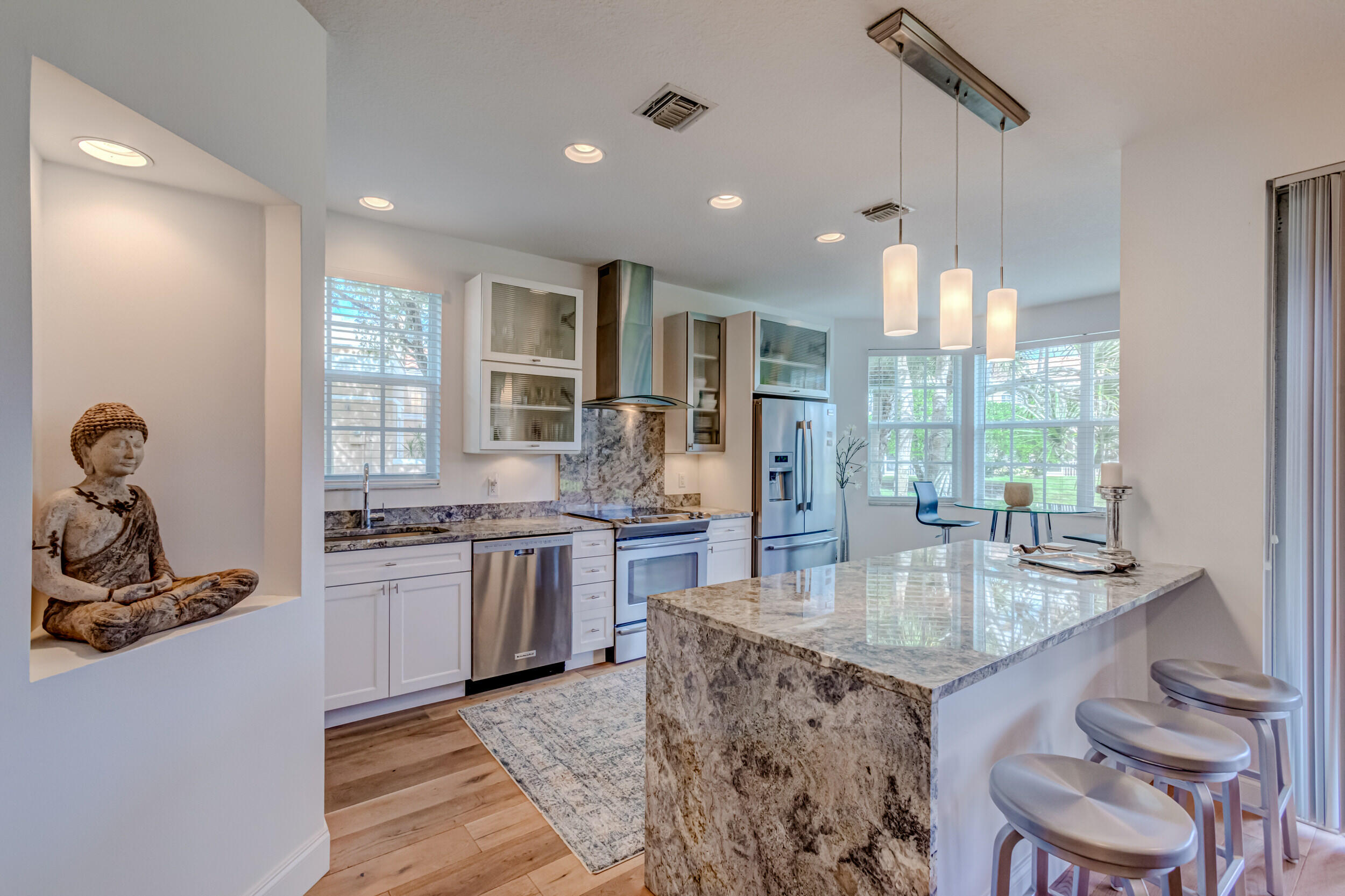 156 Legendary Circle