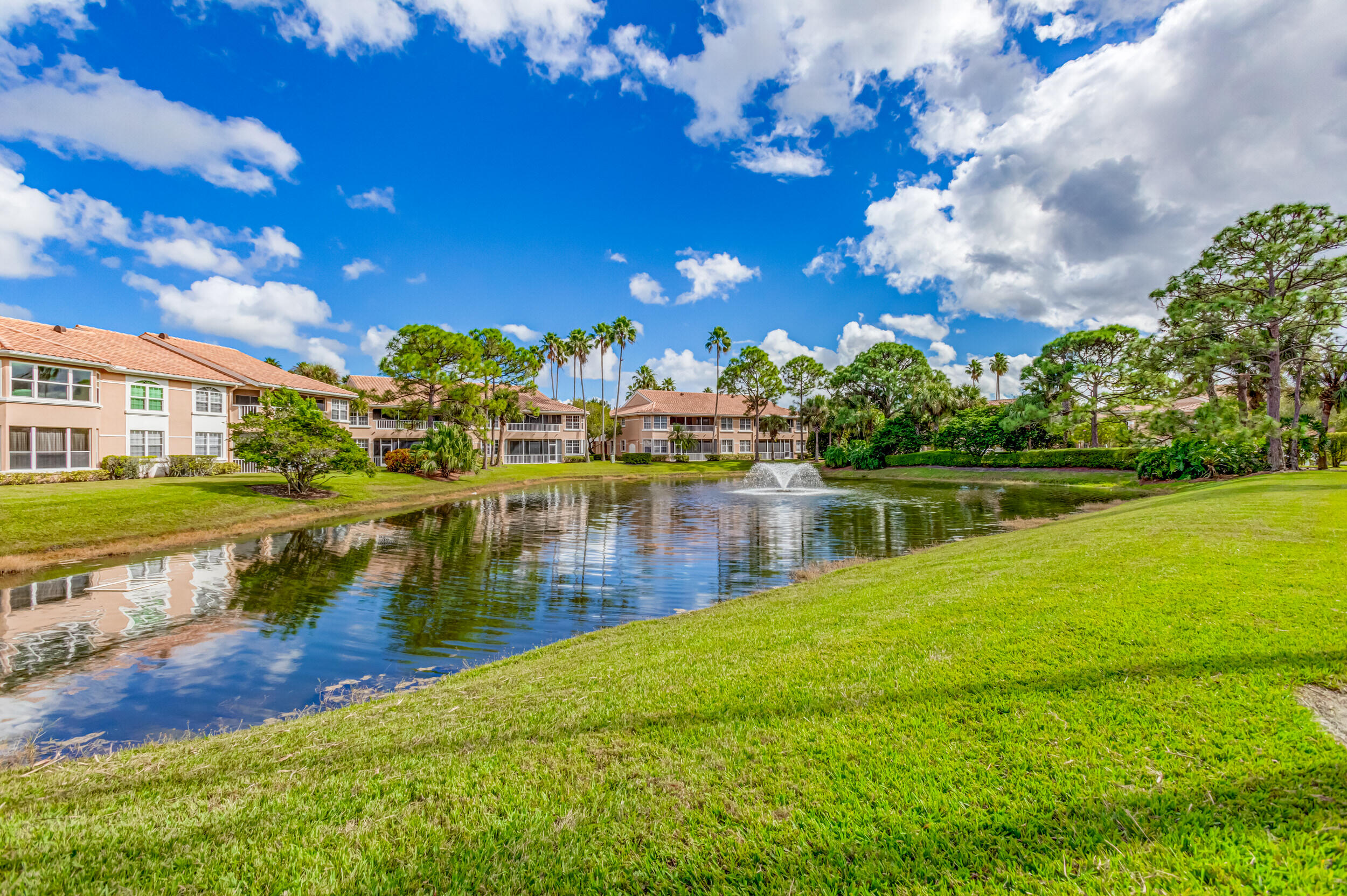 156 Legendary Circle