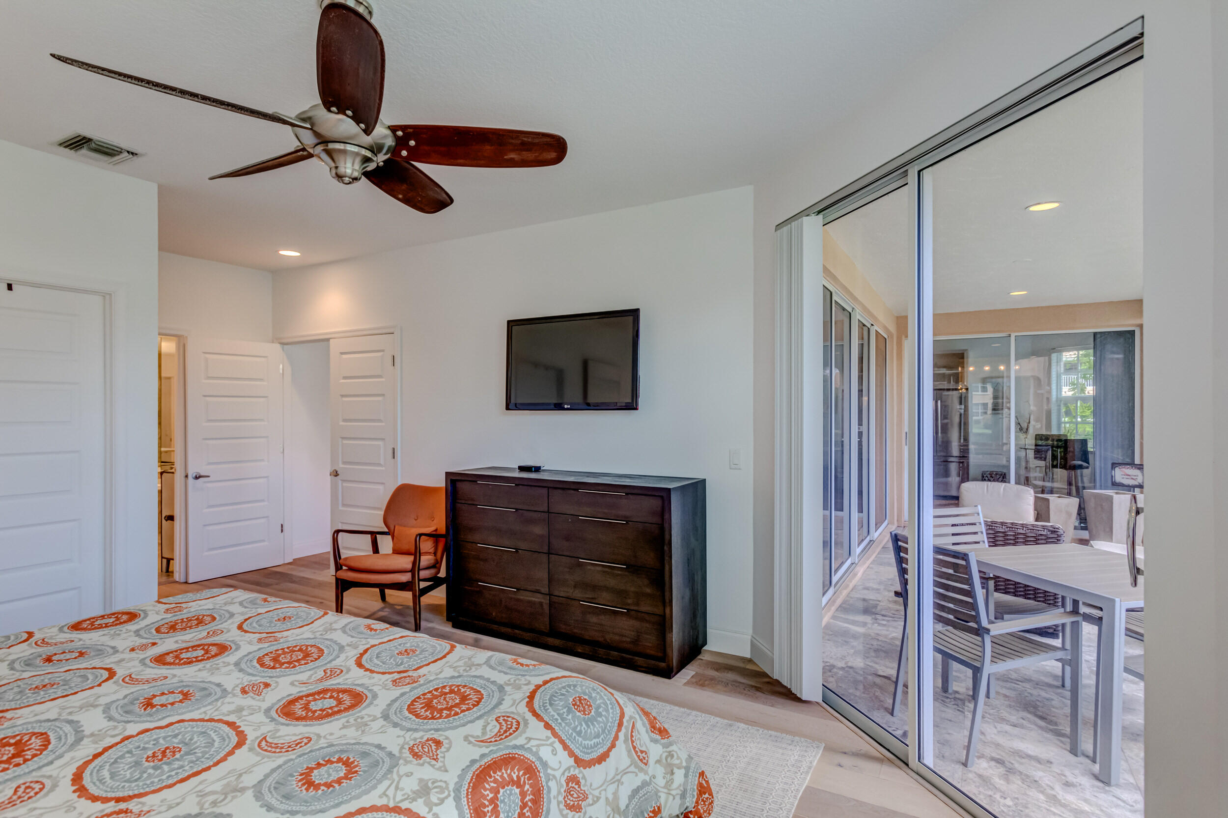 156 Legendary Circle