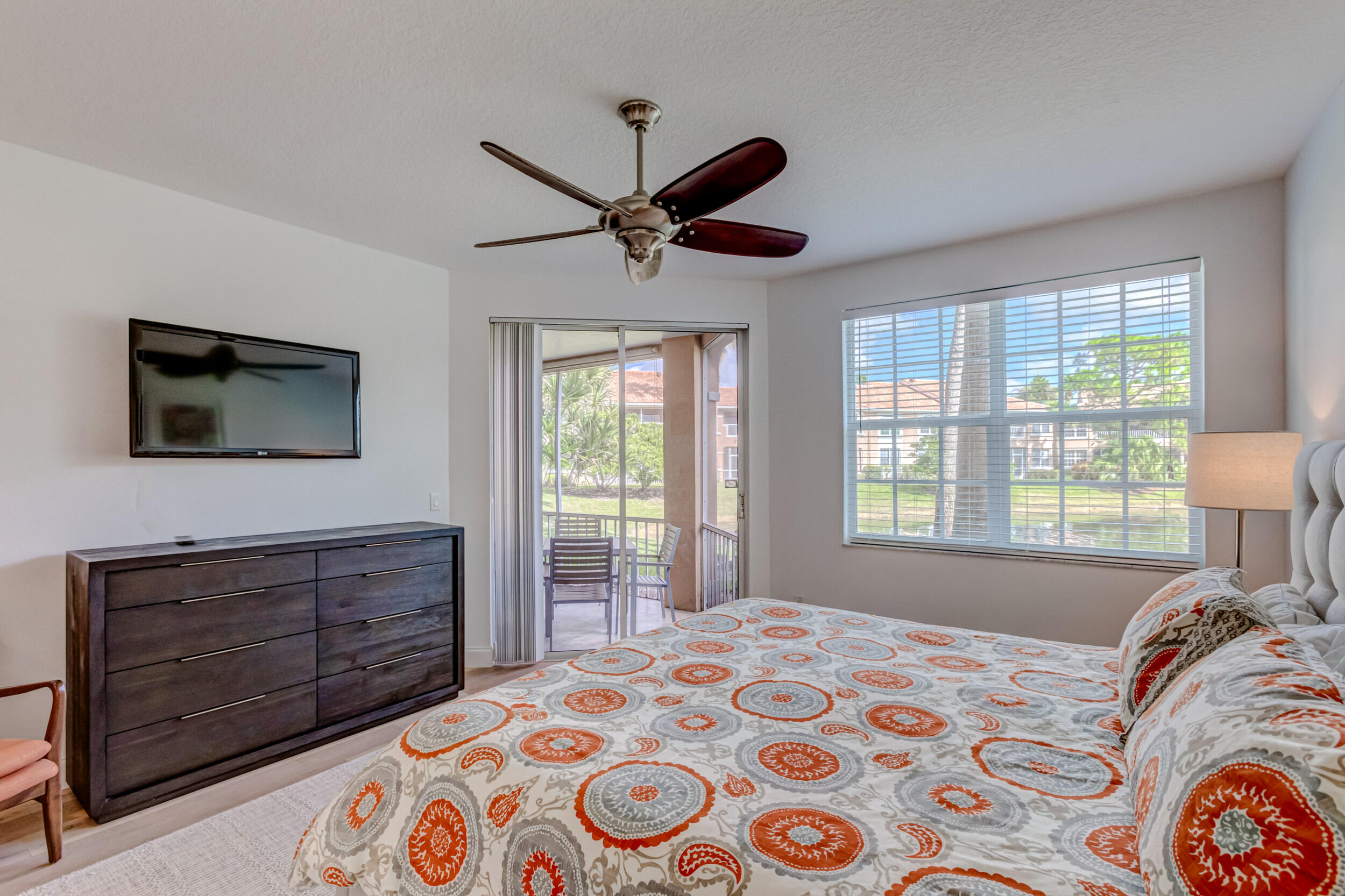 156 Legendary Circle