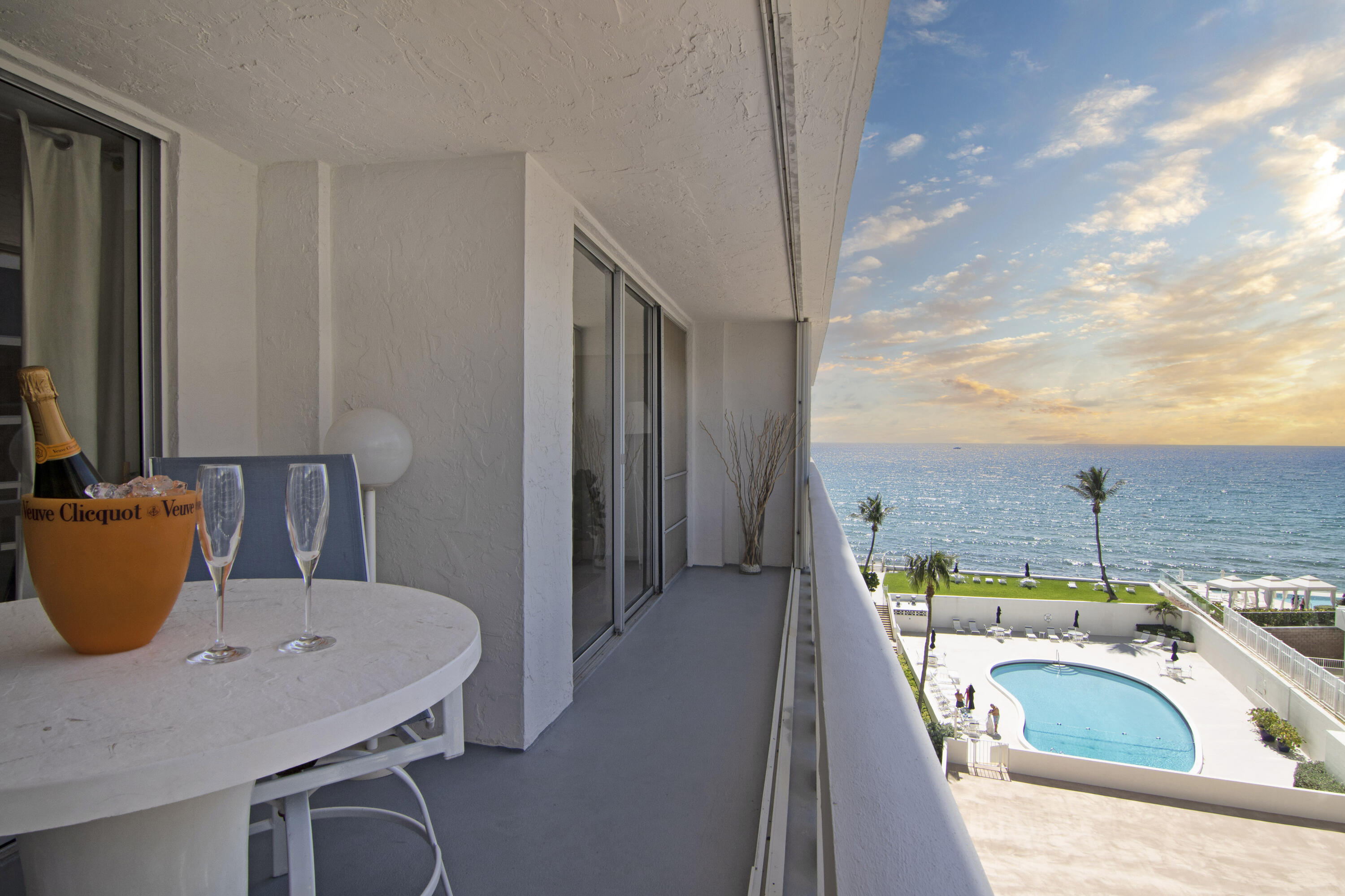 3570 S Ocean Boulevard 706, South Palm Beach Unit: 706