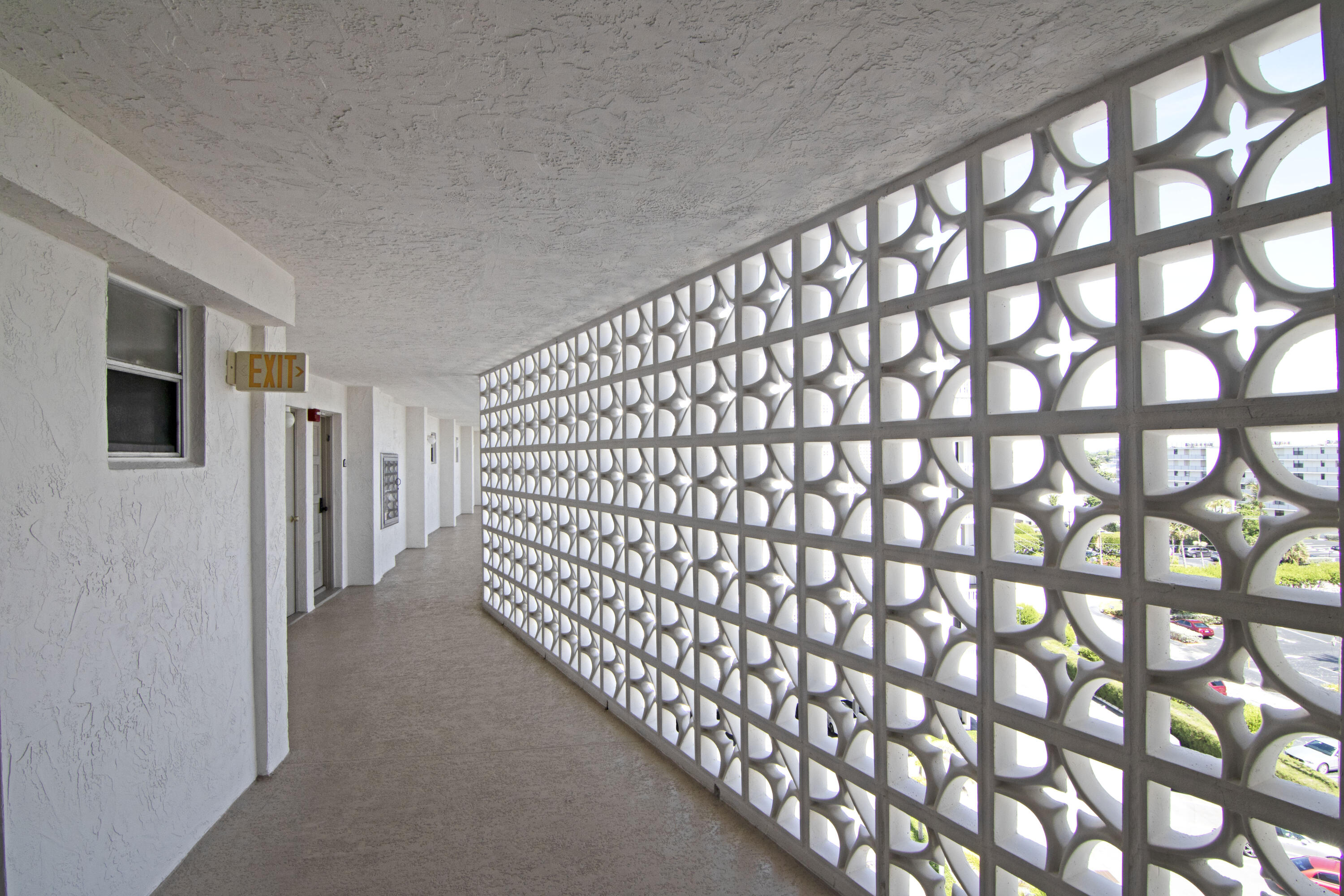 3570 S Ocean Boulevard 706, South Palm Beach Unit: 706