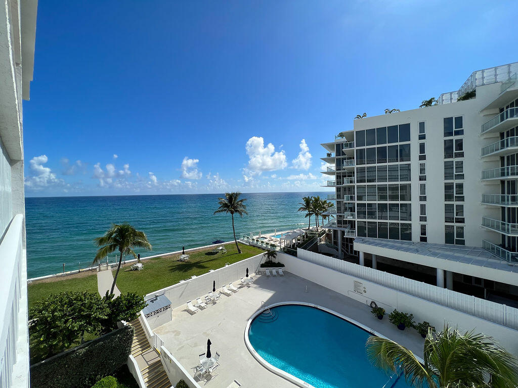 3570 S Ocean Boulevard 706, South Palm Beach Unit: 706