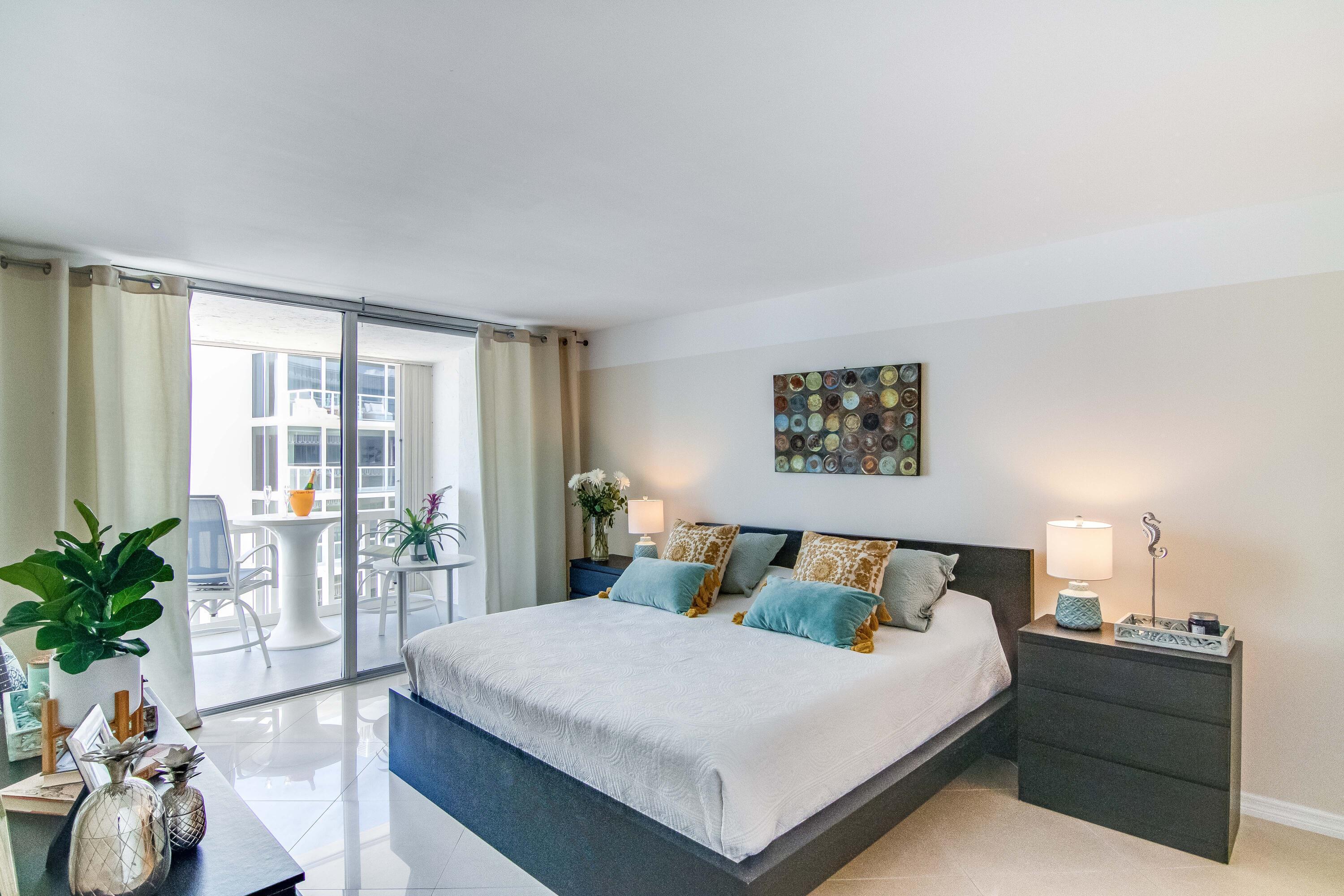 3570 S Ocean Boulevard 706, South Palm Beach Unit: 706