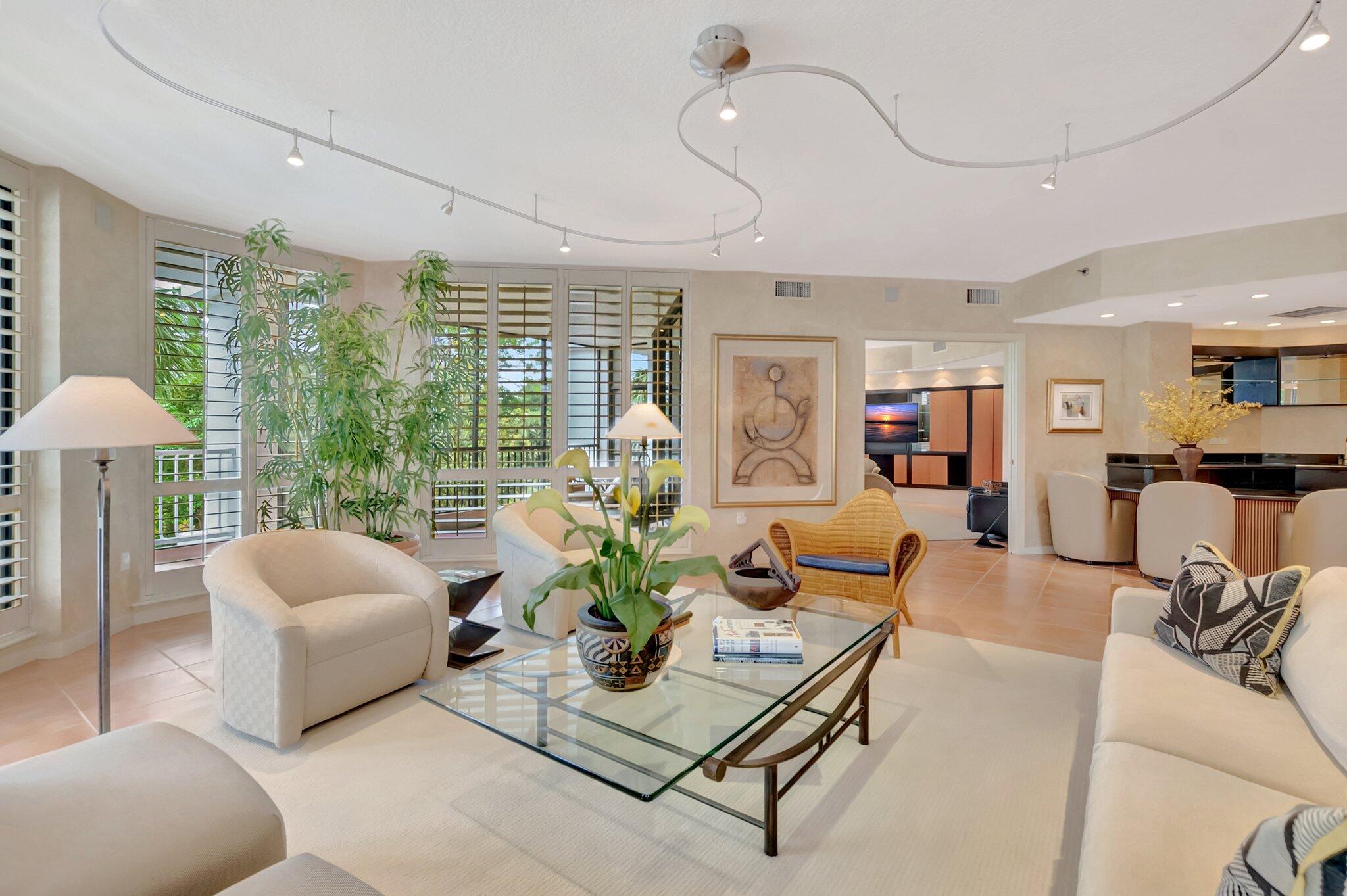 20290 Fairway Oaks Drive Drive 221