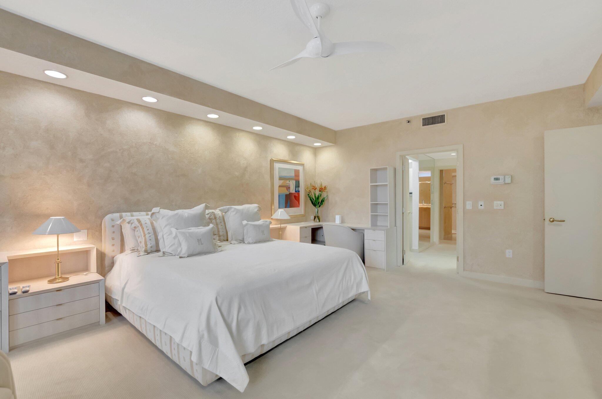 20290 Fairway Oaks Drive Drive 221