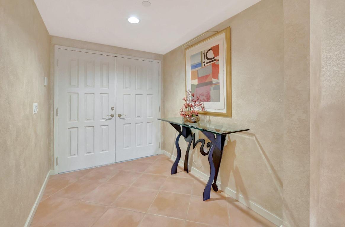 20290 Fairway Oaks Drive Drive 221