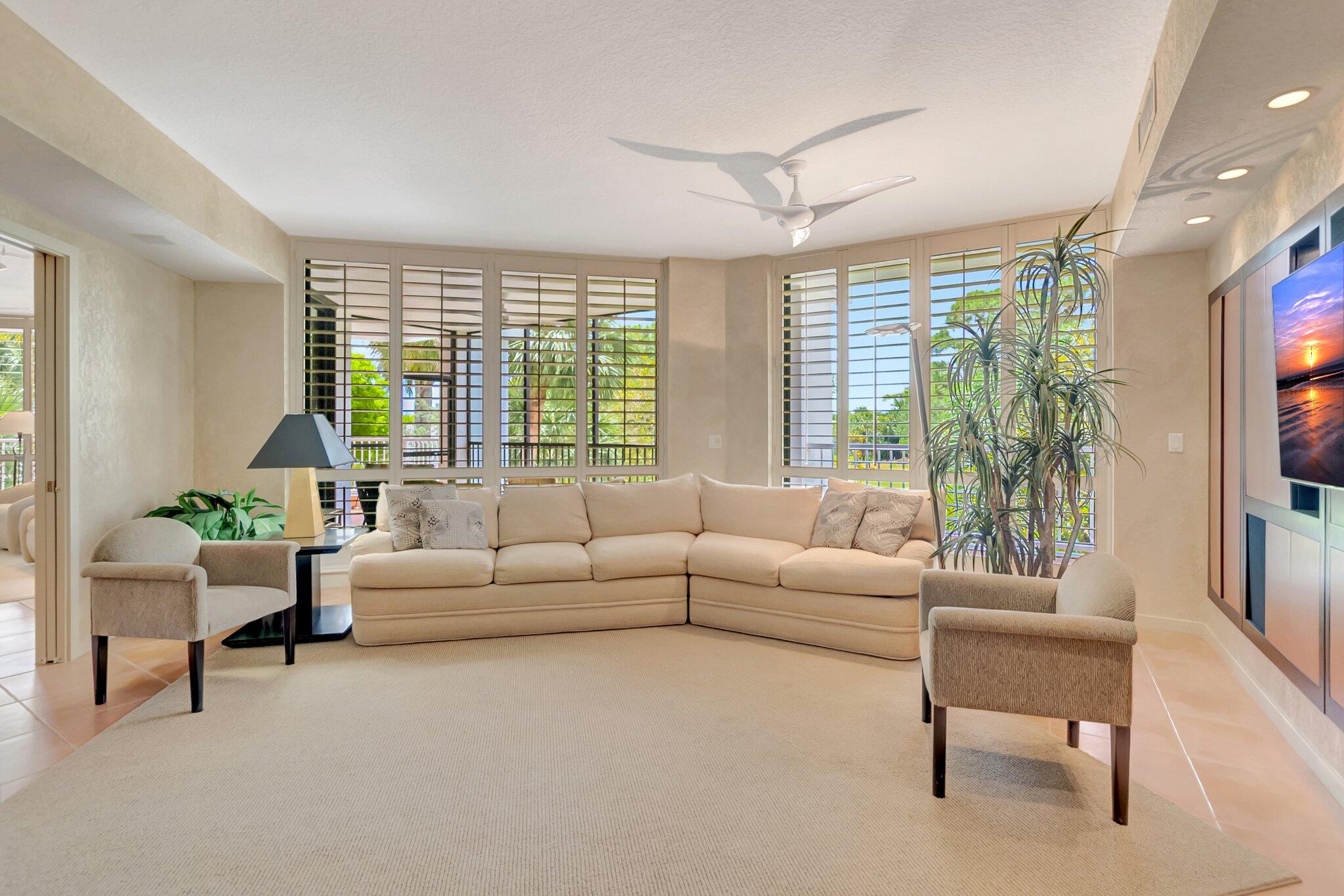 20290 Fairway Oaks Drive Drive 221