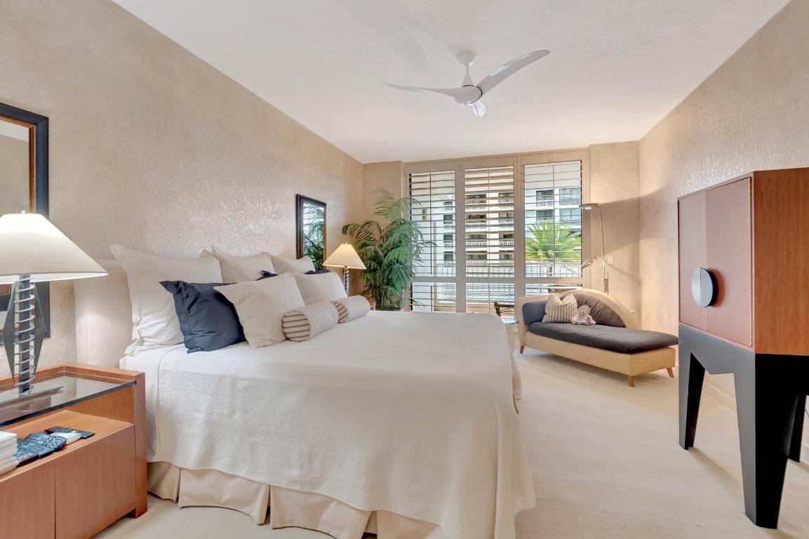 20290 Fairway Oaks Drive Drive 221