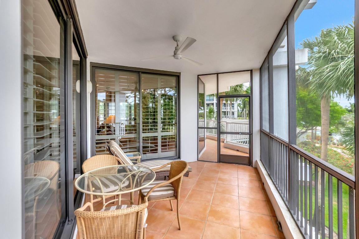 20290 Fairway Oaks Drive Drive 221