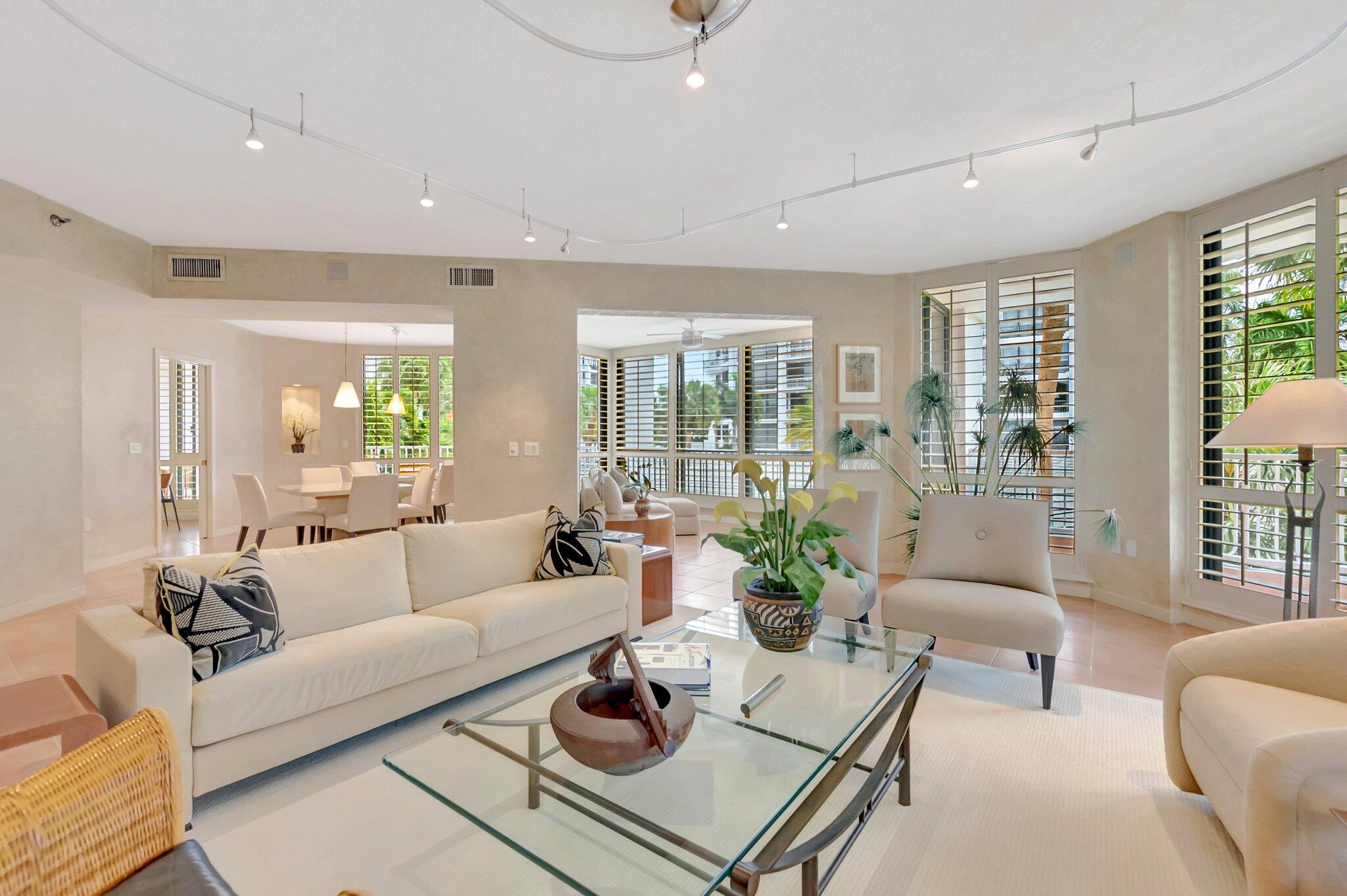 20290 Fairway Oaks Drive Drive 221