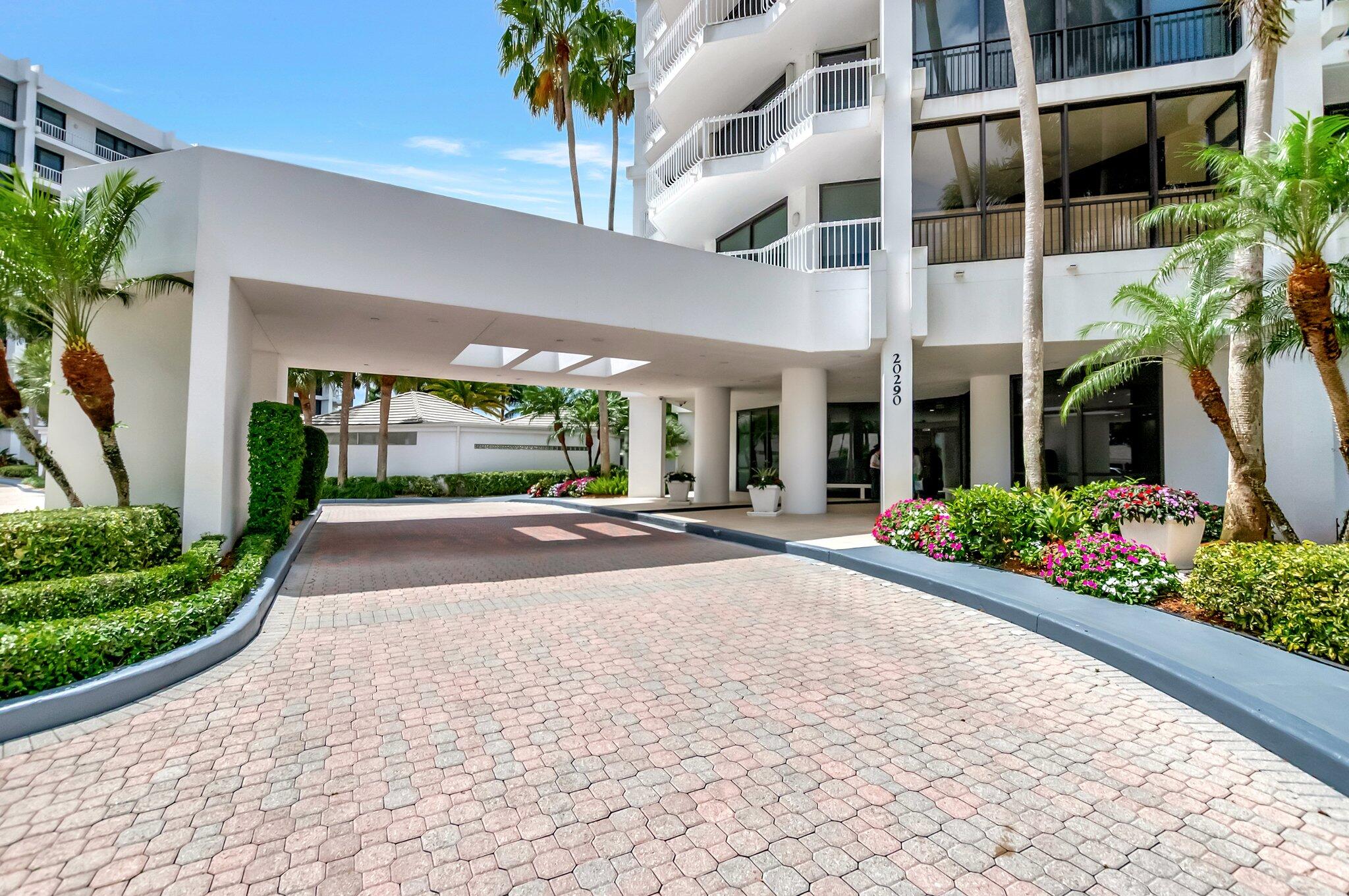 20290 Fairway Oaks Drive Drive 221