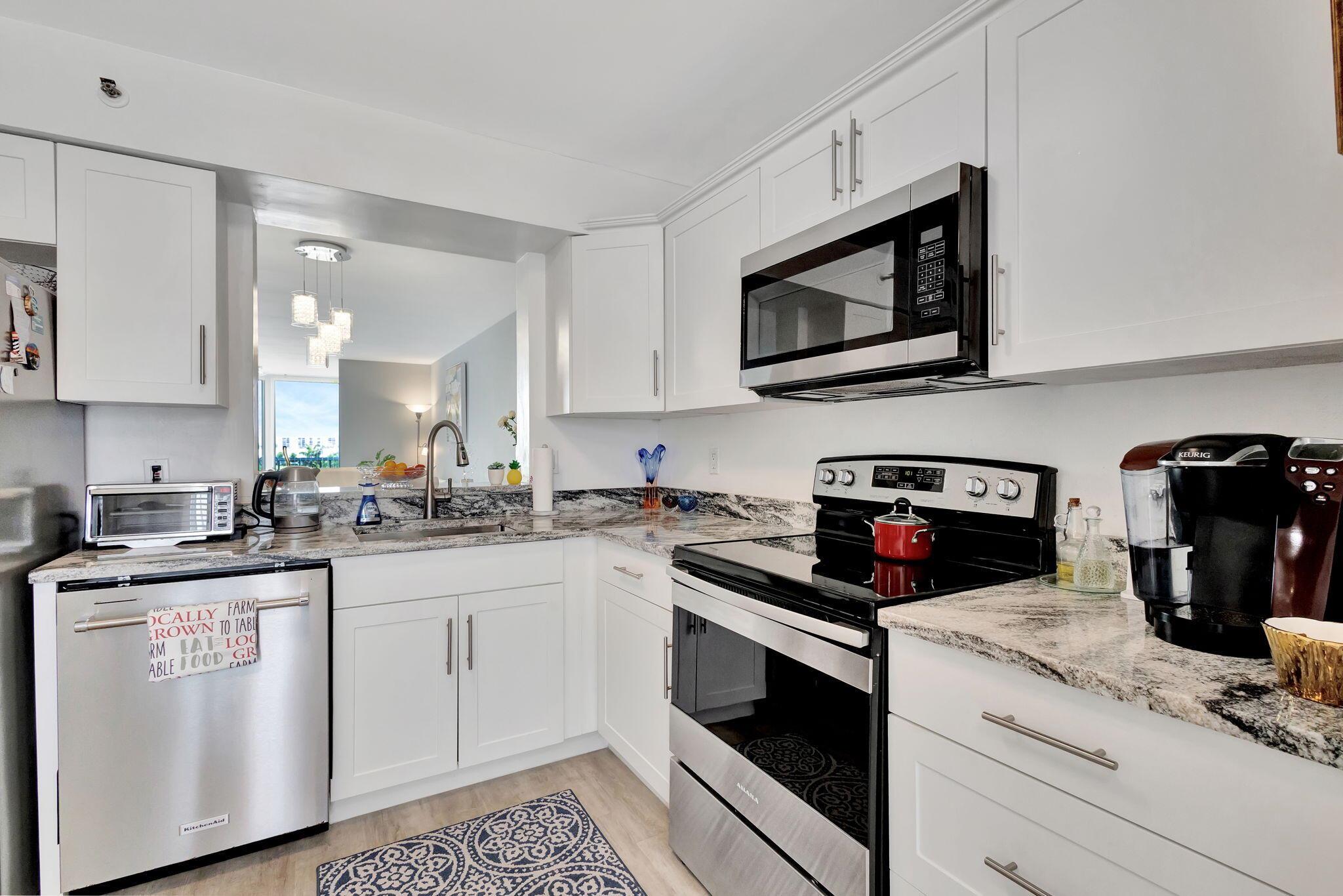 14575 Bonaire Boulevard 305