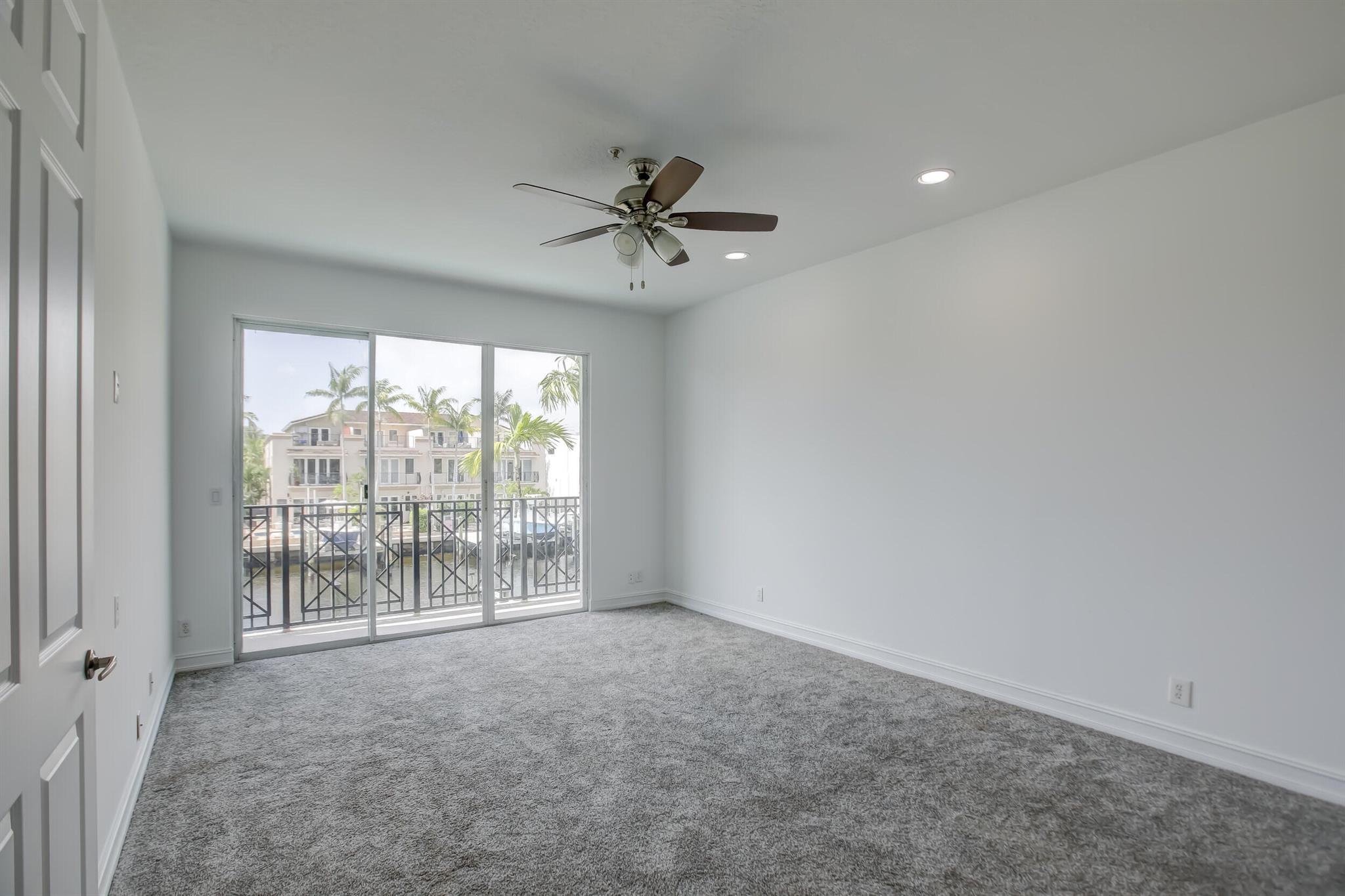 2720 NE 15th Street 203