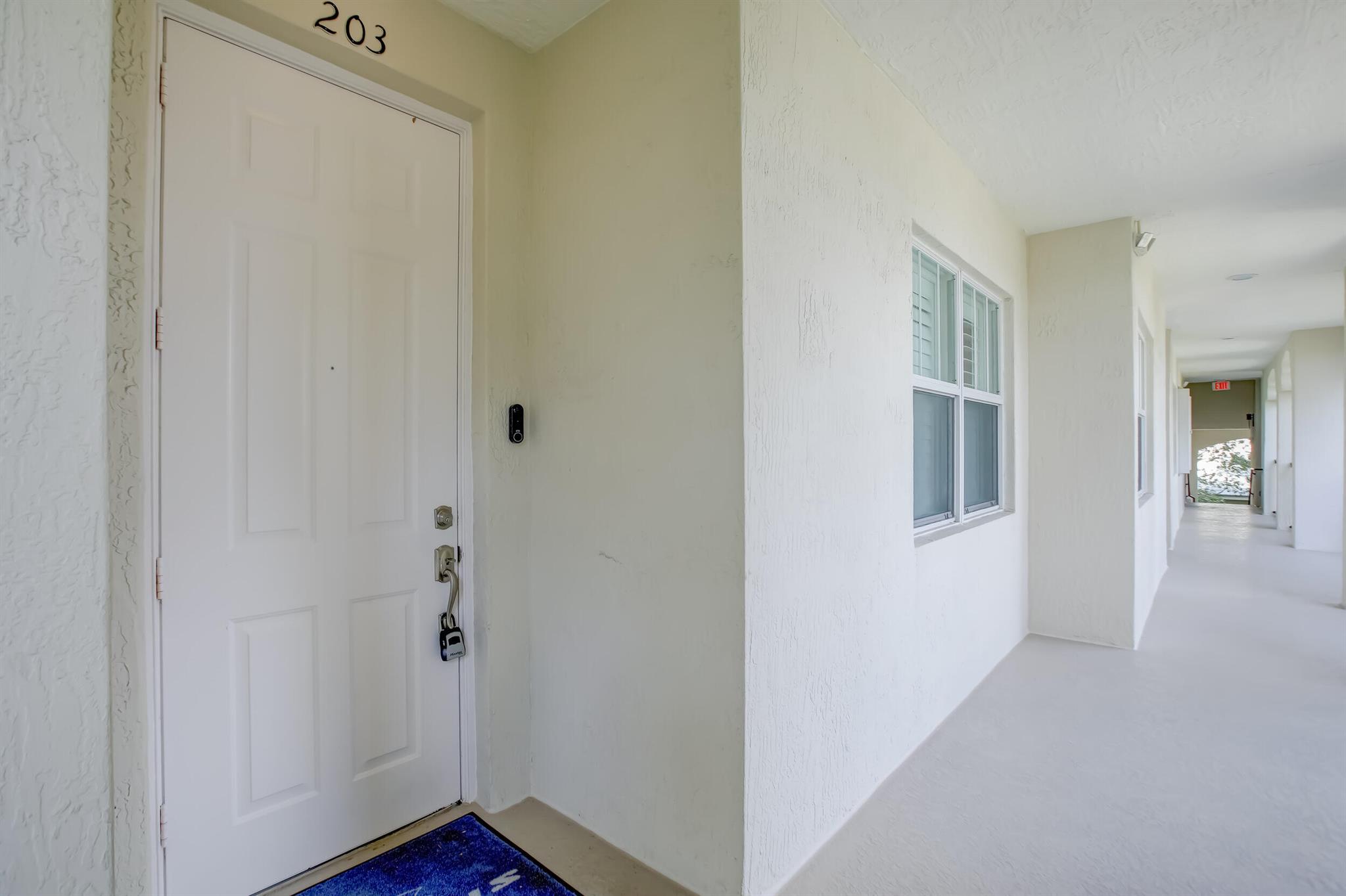 2720 NE 15th Street 203