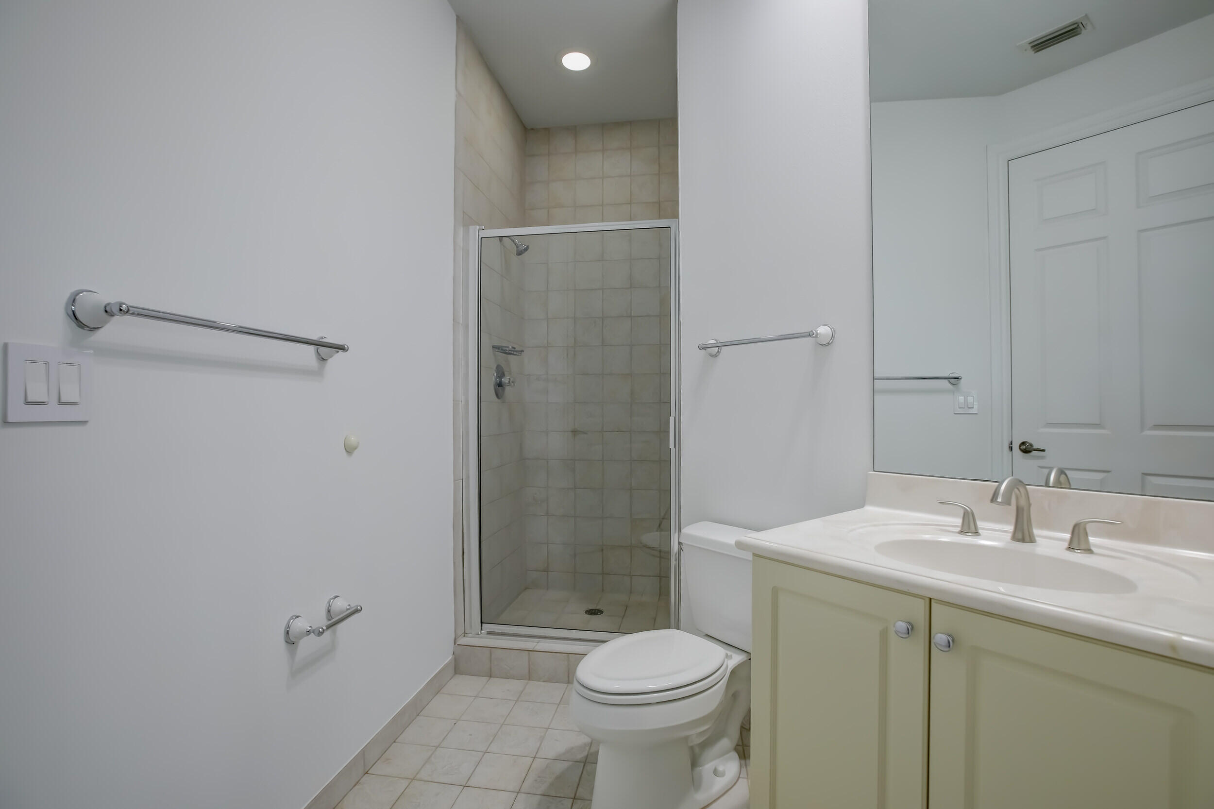 2720 NE 15th Street 203