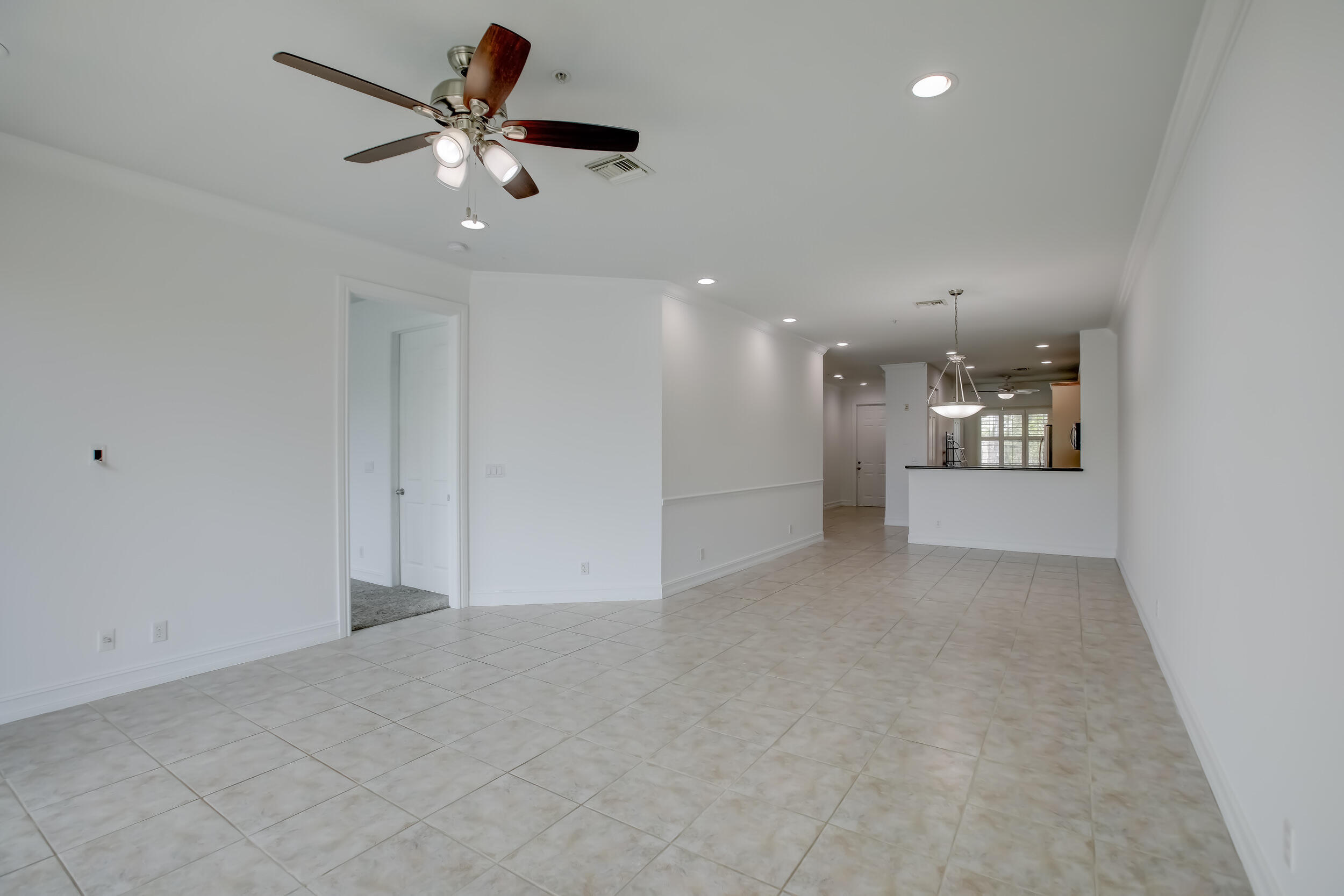 2720 NE 15th Street 203