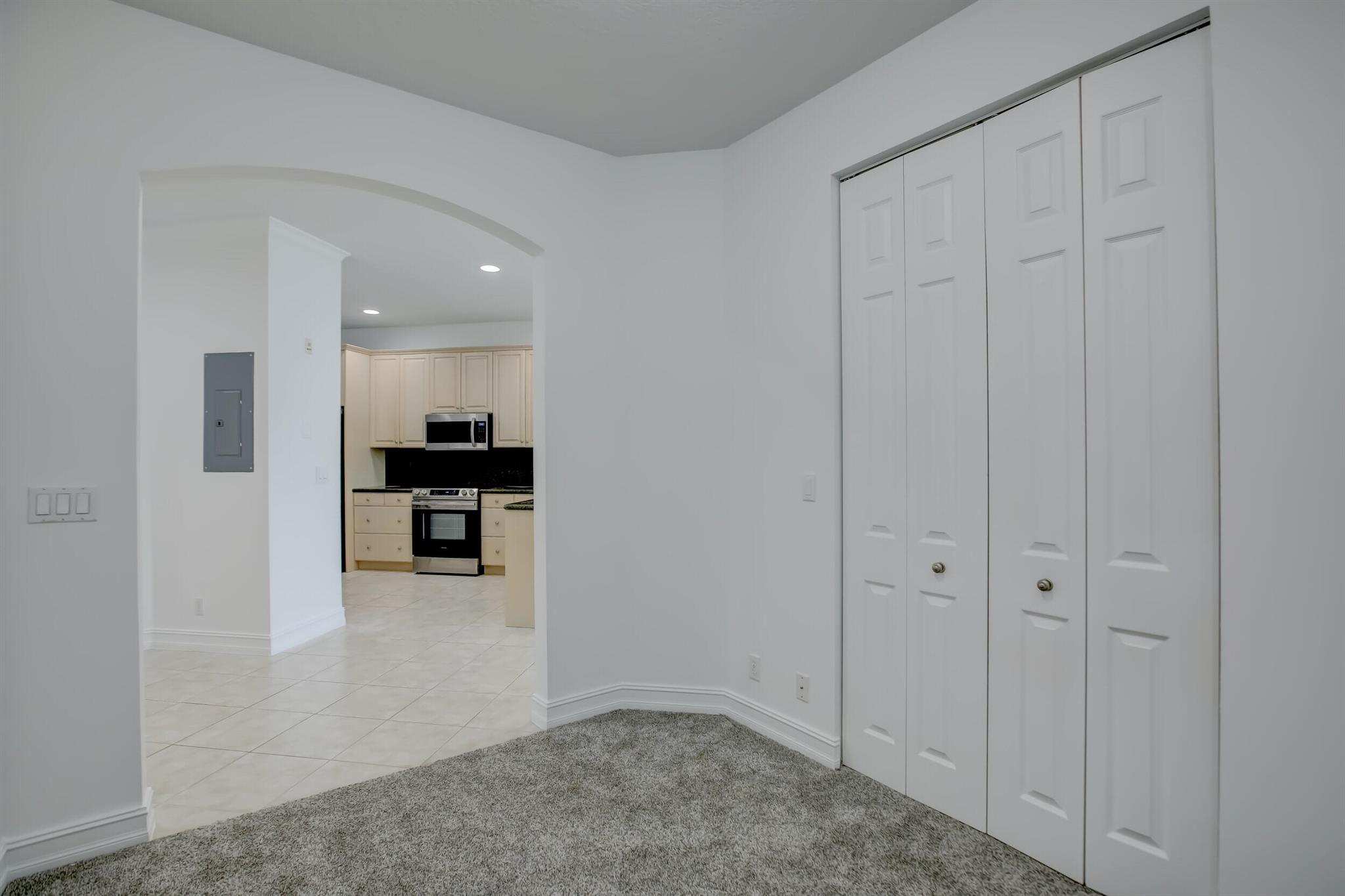 2720 NE 15th Street 203