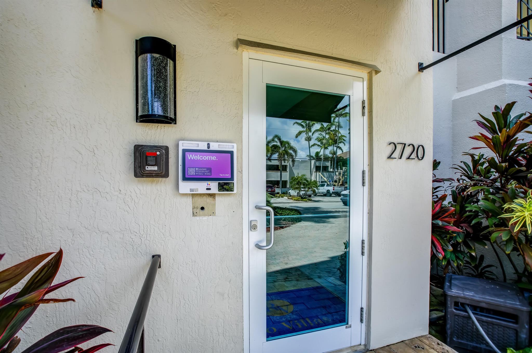 2720 NE 15th Street 203