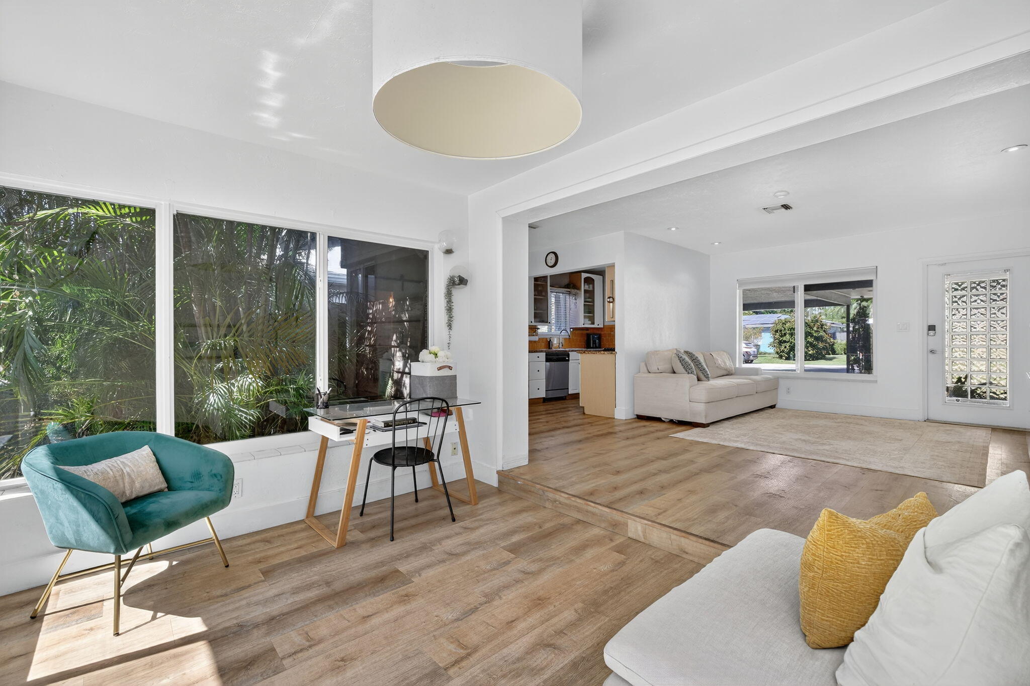 554 NW 45th Court