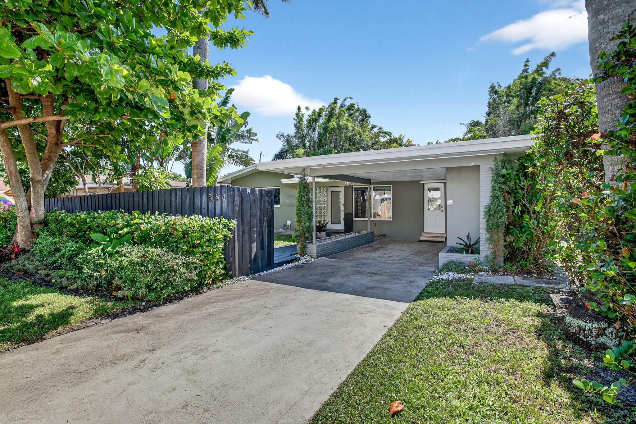 554 NW 45th Court