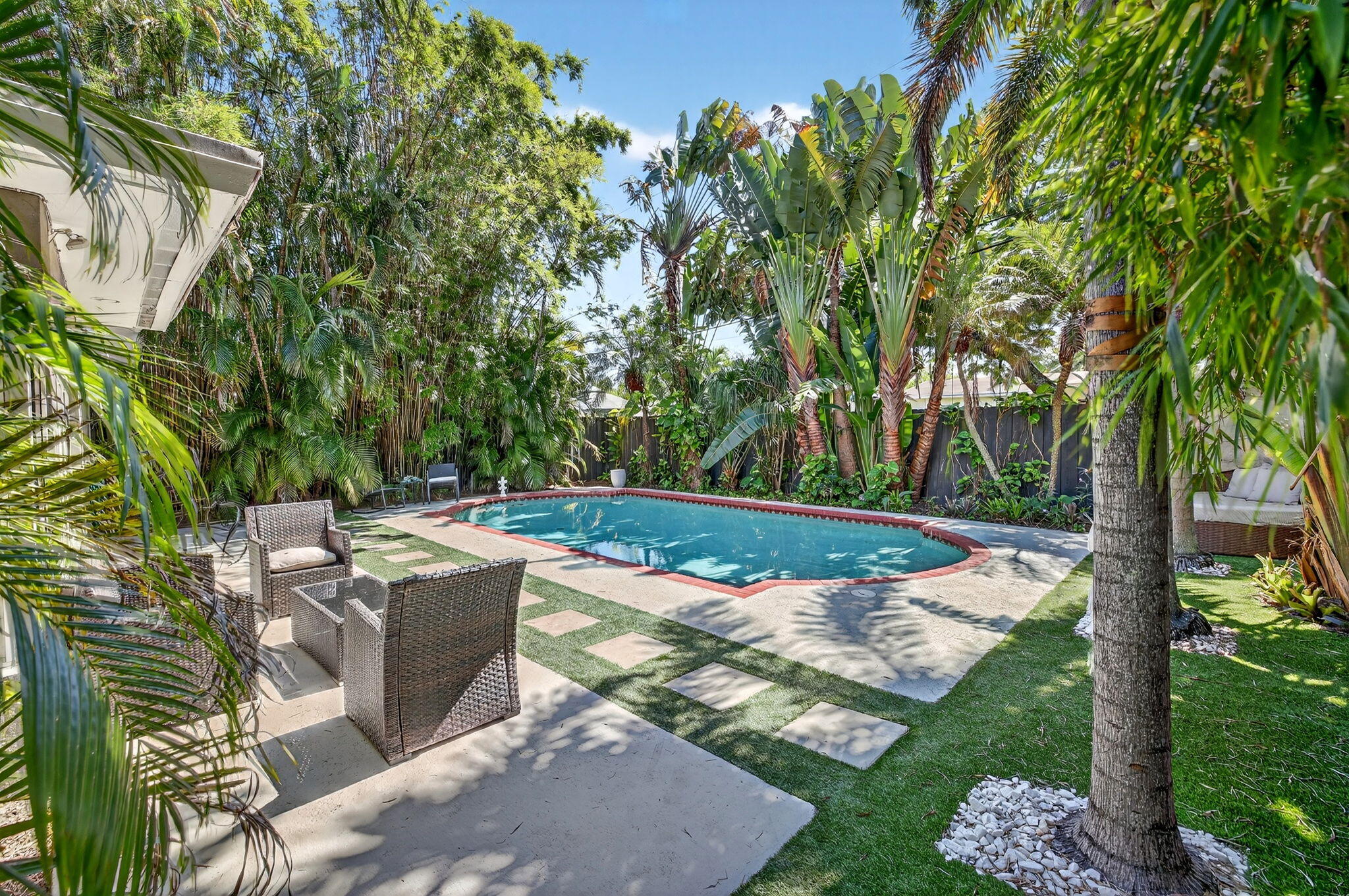 554 NW 45th Court