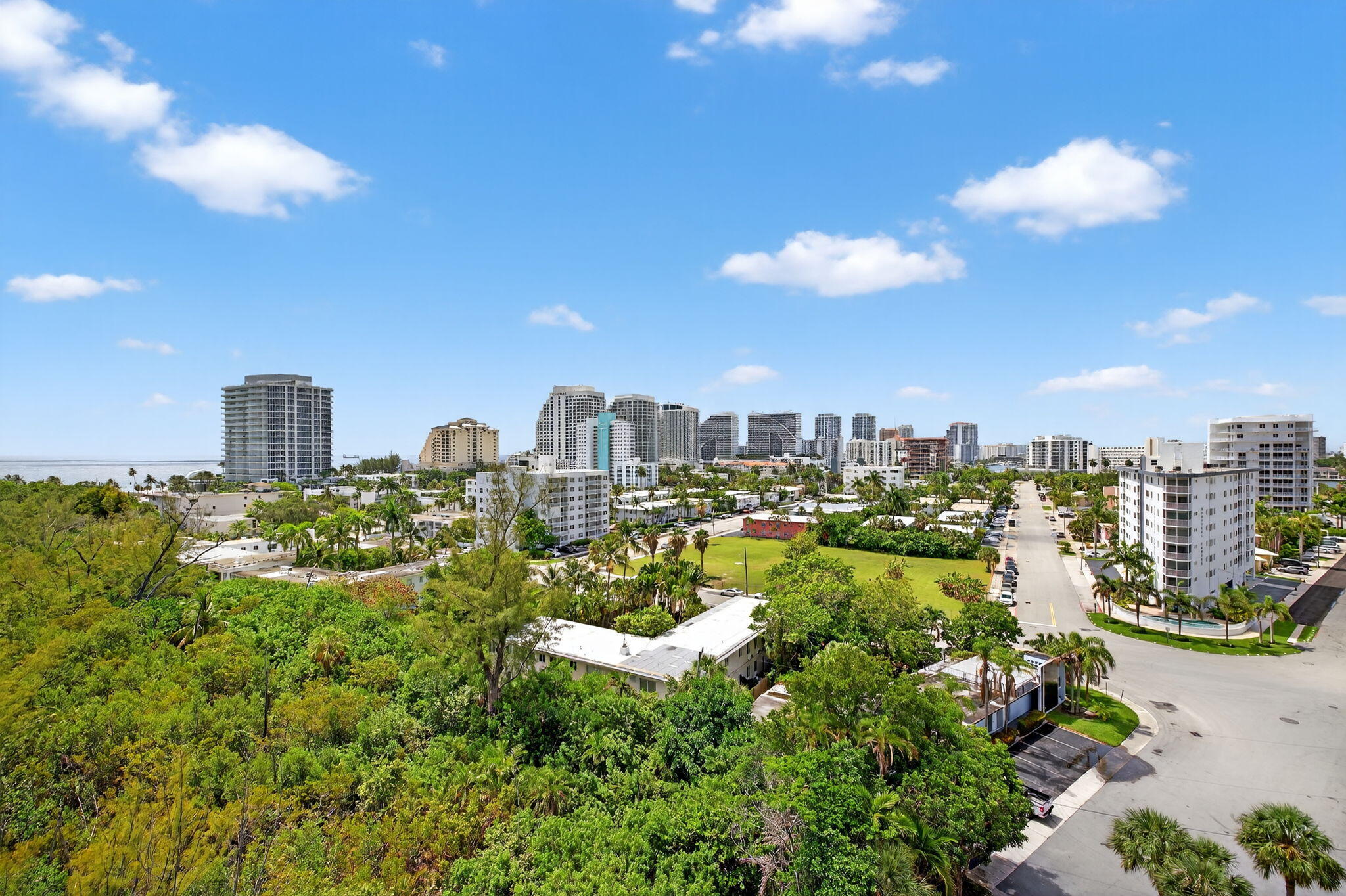 777 Bayshore Drive 1003