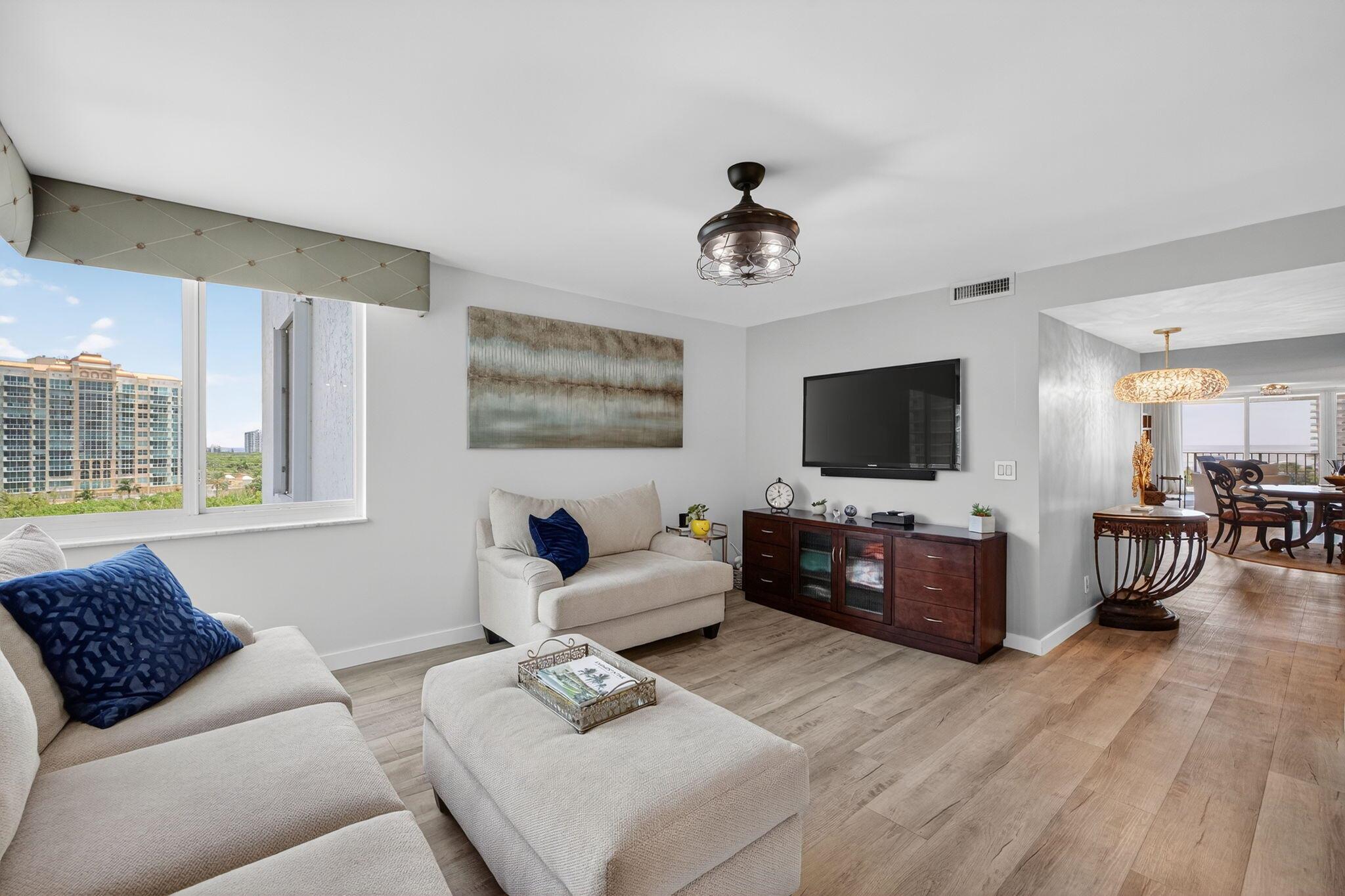 777 Bayshore Drive 1003