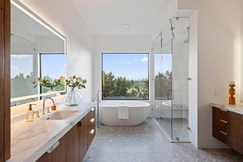 3501 Mount Bonnell RD