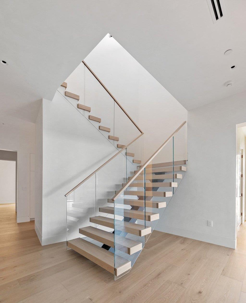 3501 Mount Bonnell RD