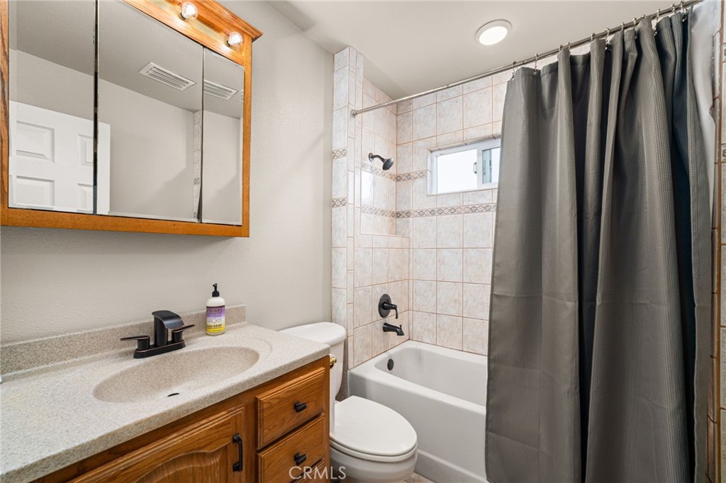 3696 Temescal Avenue