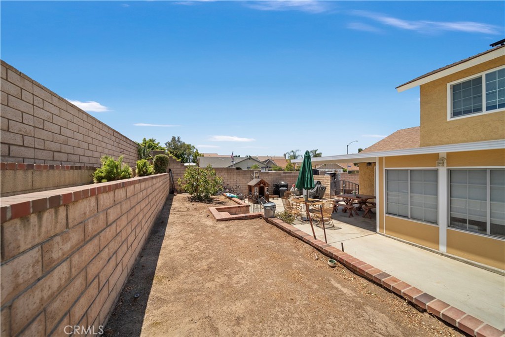 1142 Daisy Circle