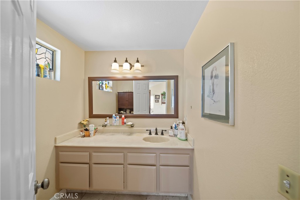1142 Daisy Circle