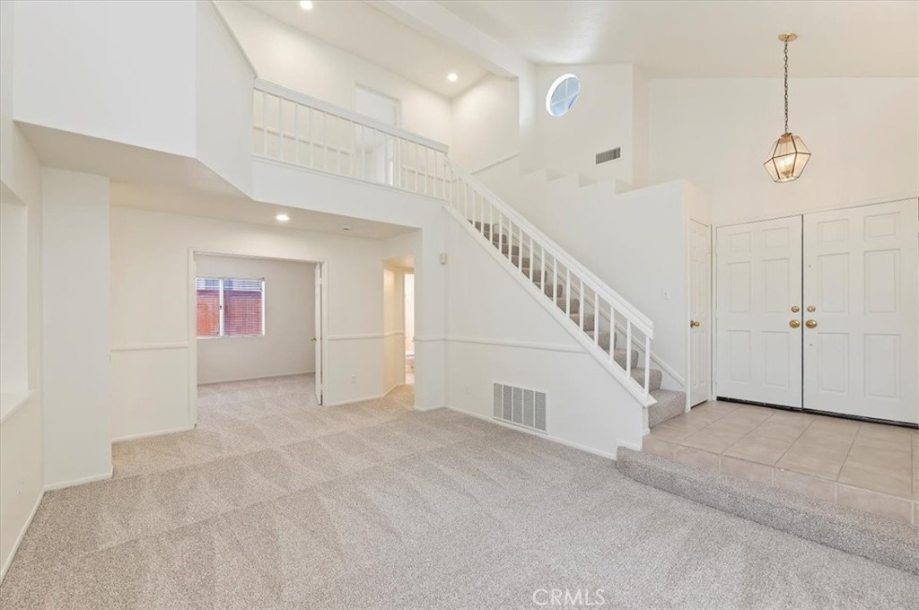 17640 Mountain Court