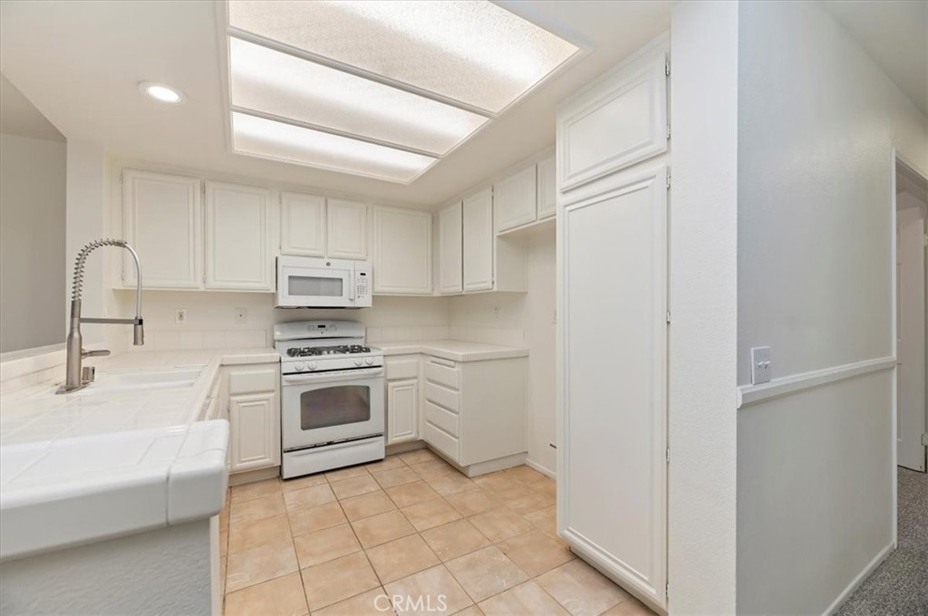 17640 Mountain Court